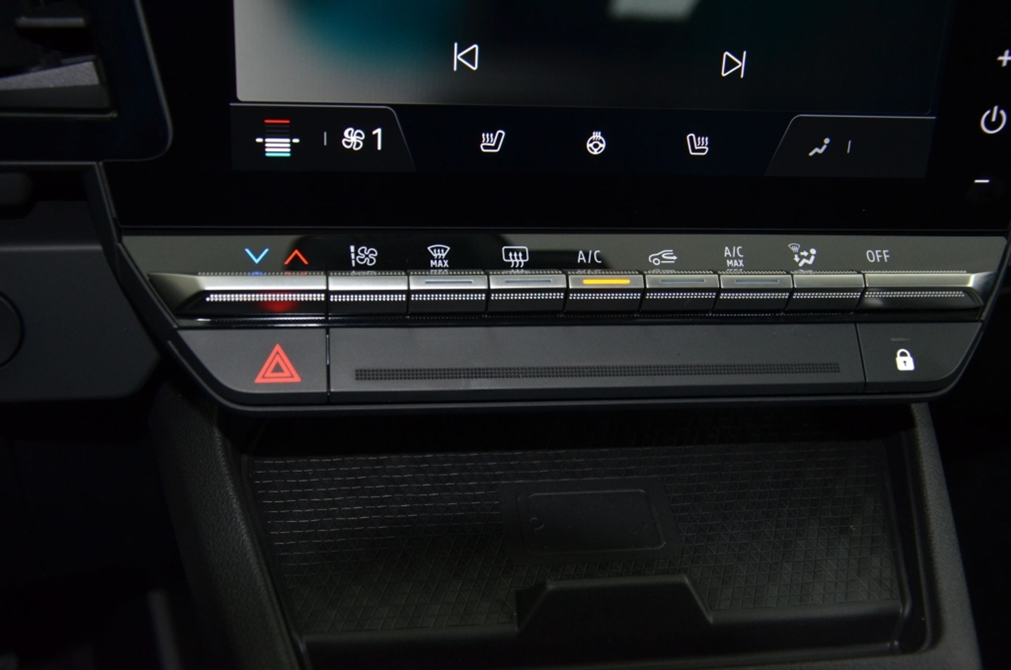 listing desktop thumbnail image 21