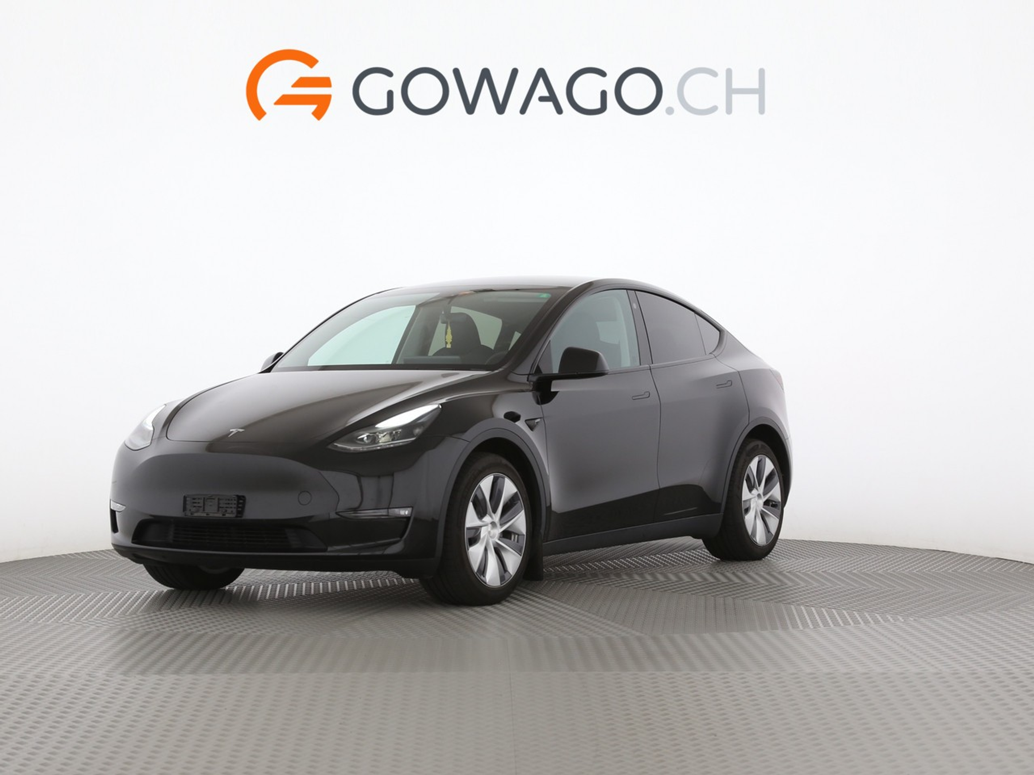 car-image-0