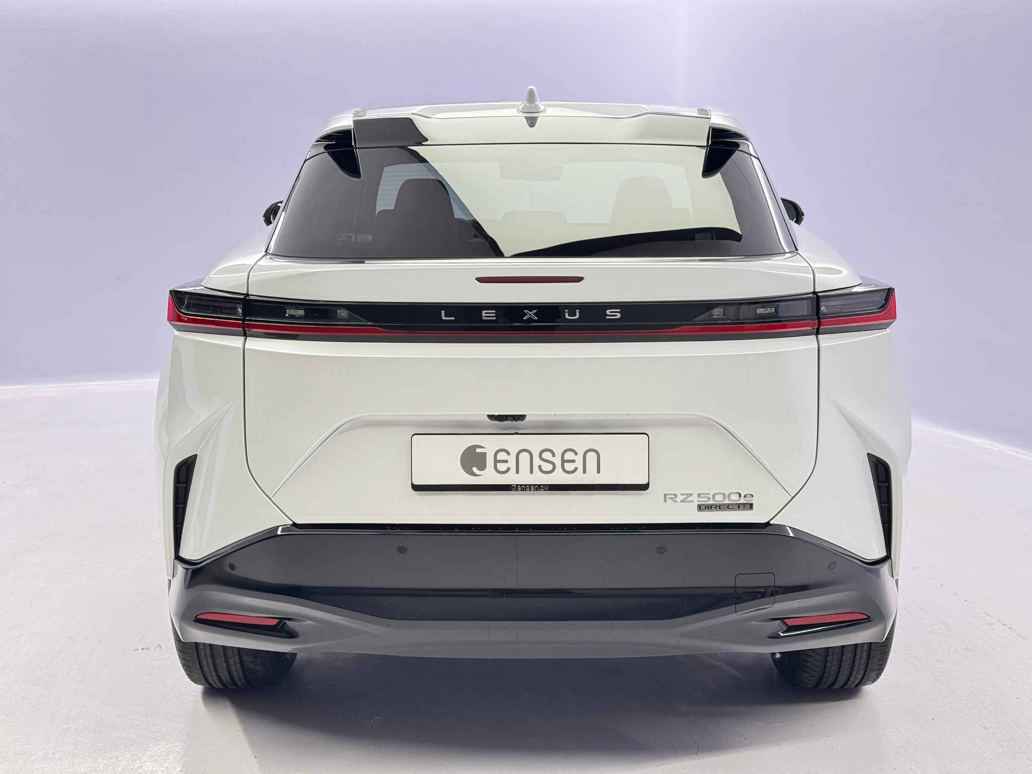 listing desktop thumbnail image 3