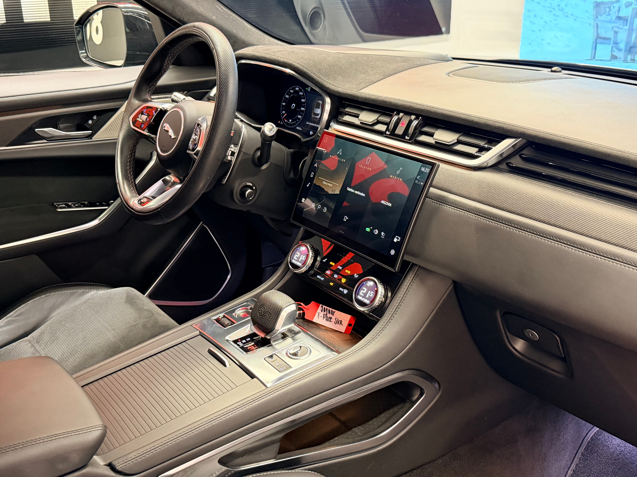 listing desktop thumbnail image 23