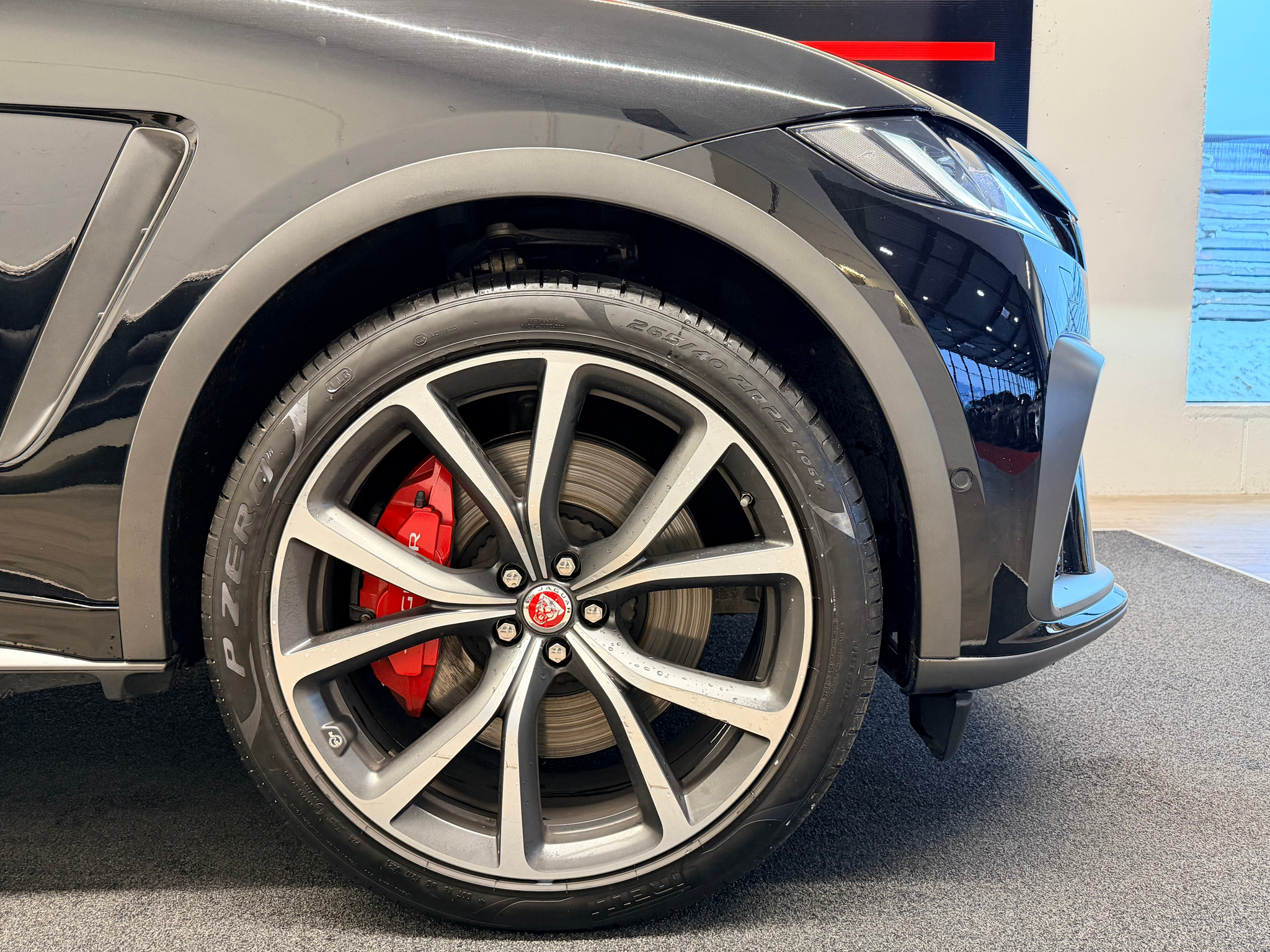 listing desktop thumbnail image 6