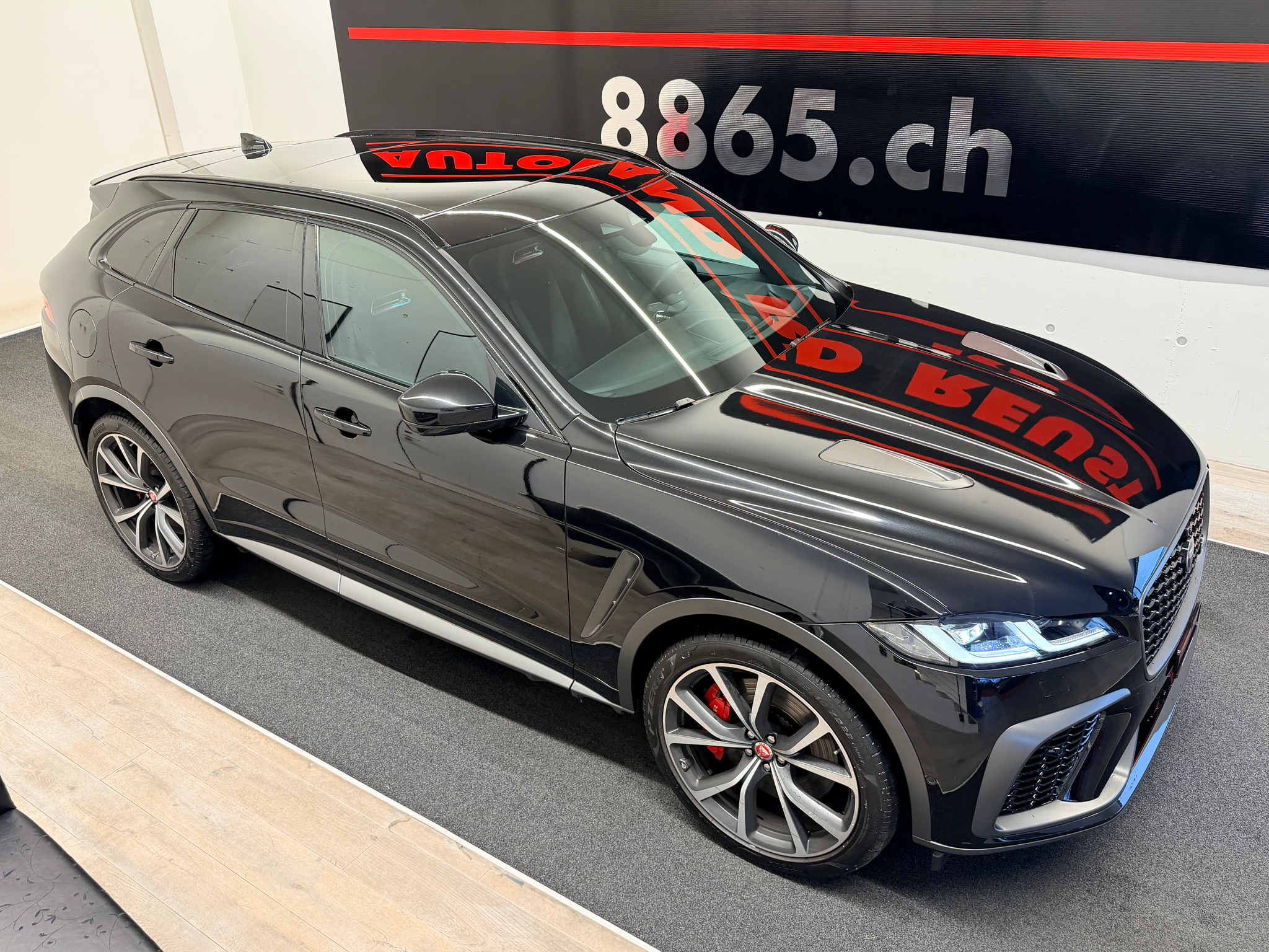 listing desktop thumbnail image 5