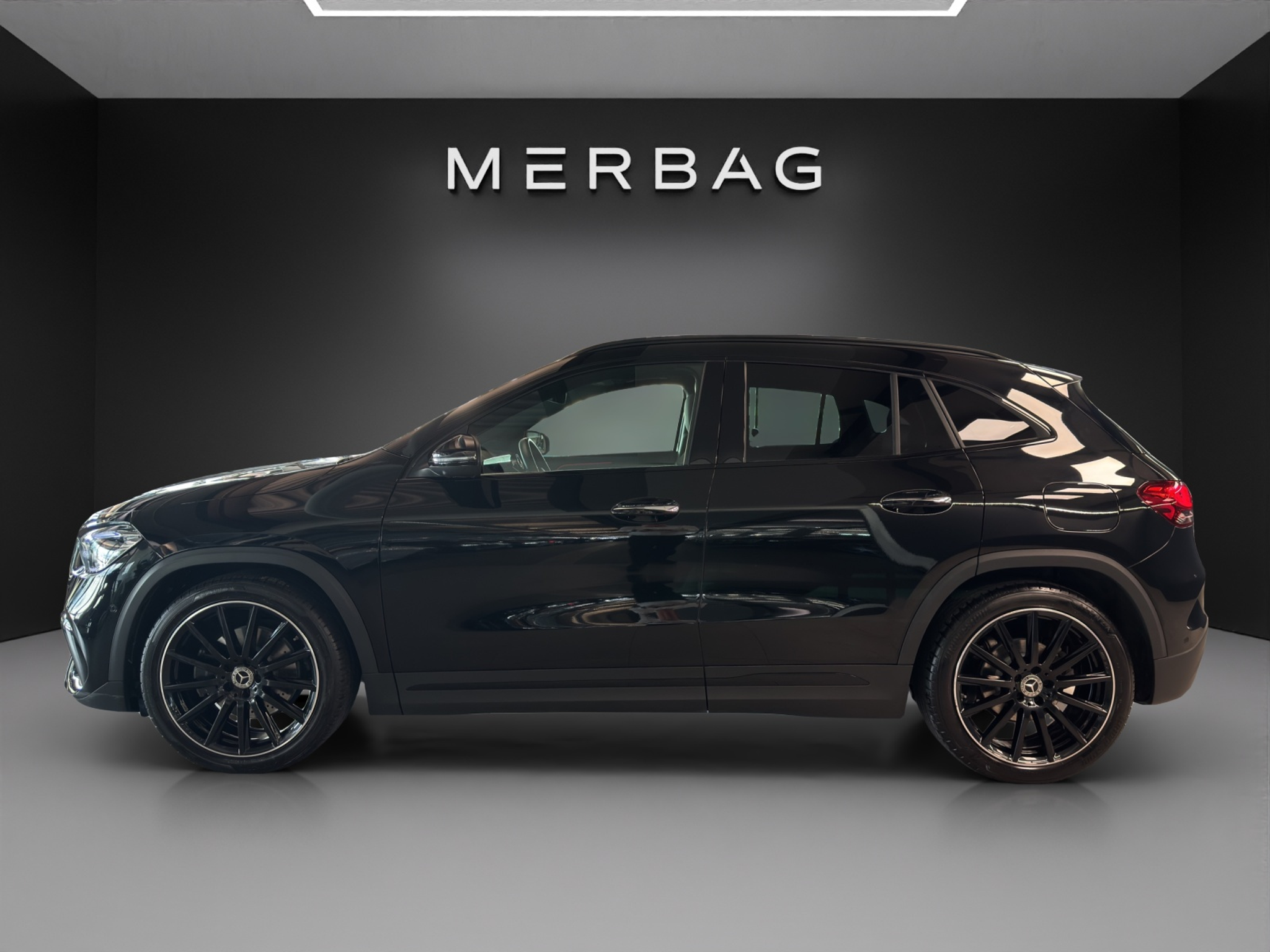 listing desktop thumbnail image 1