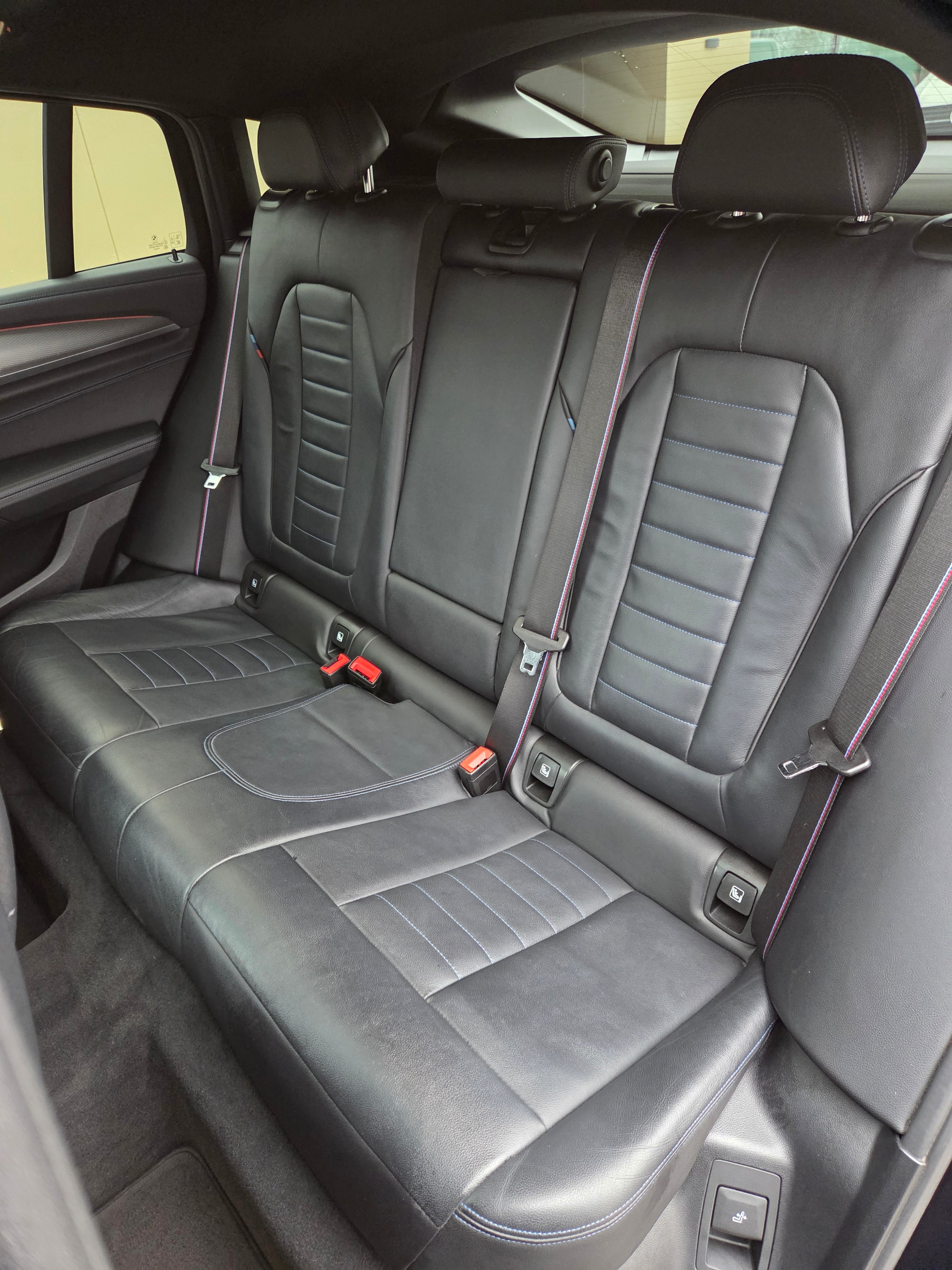 listing desktop thumbnail image 9