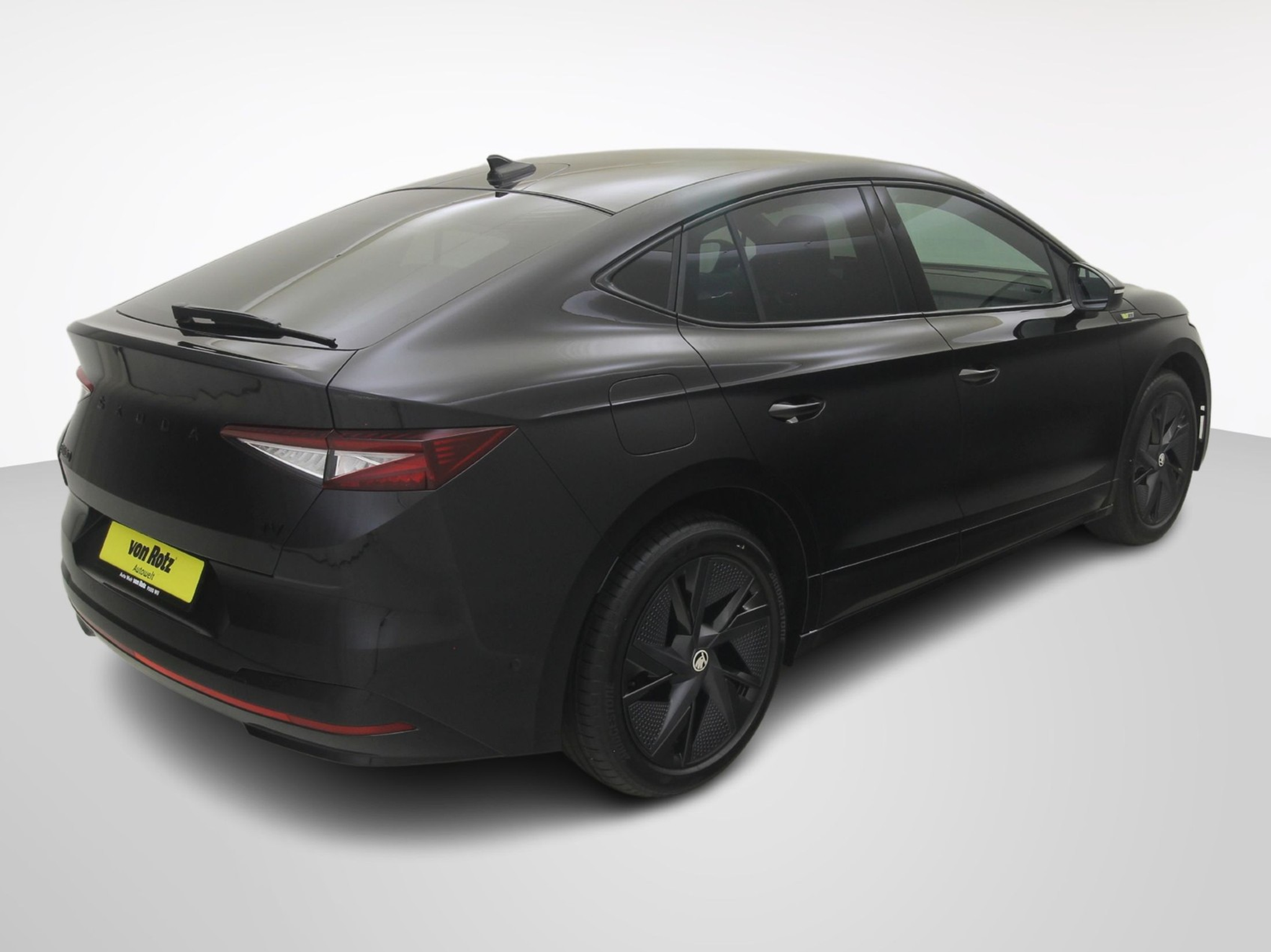 listing desktop thumbnail image 4