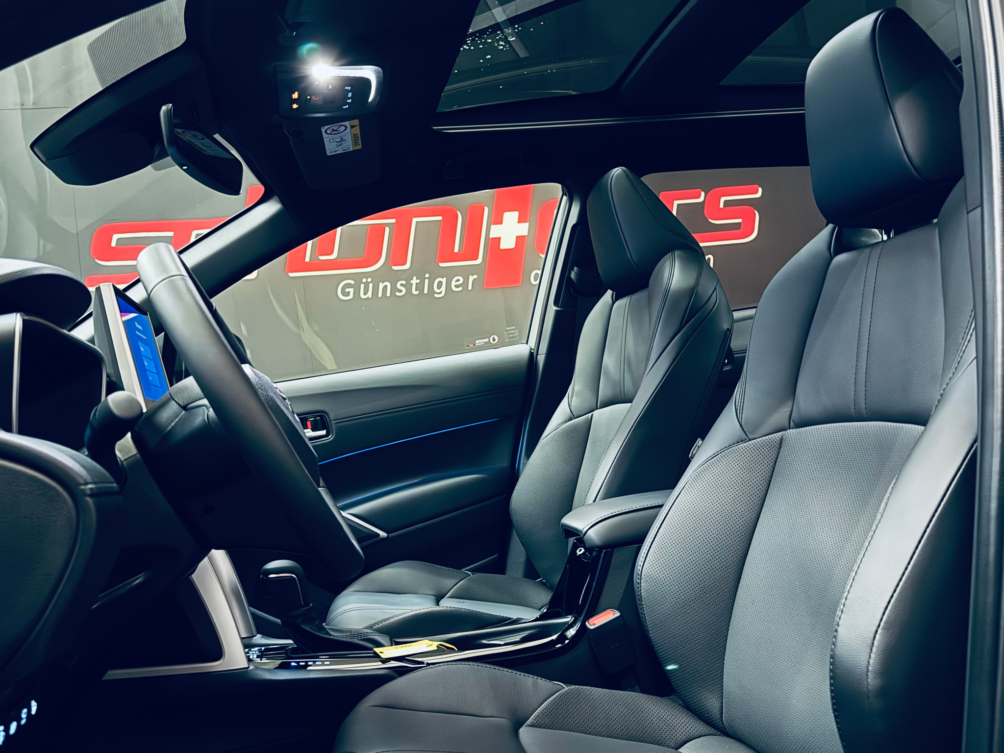 listing desktop thumbnail image 11