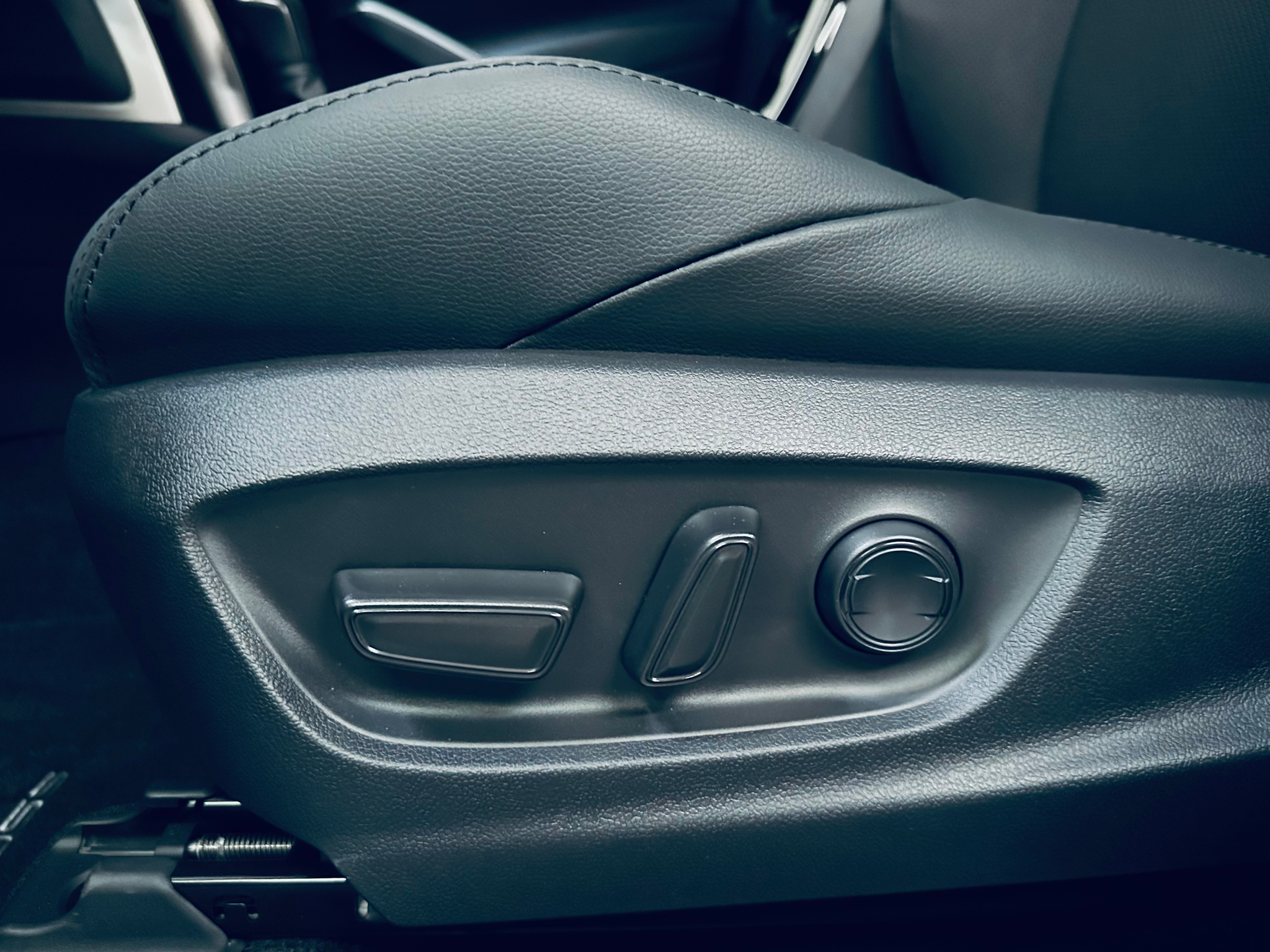 listing desktop thumbnail image 15