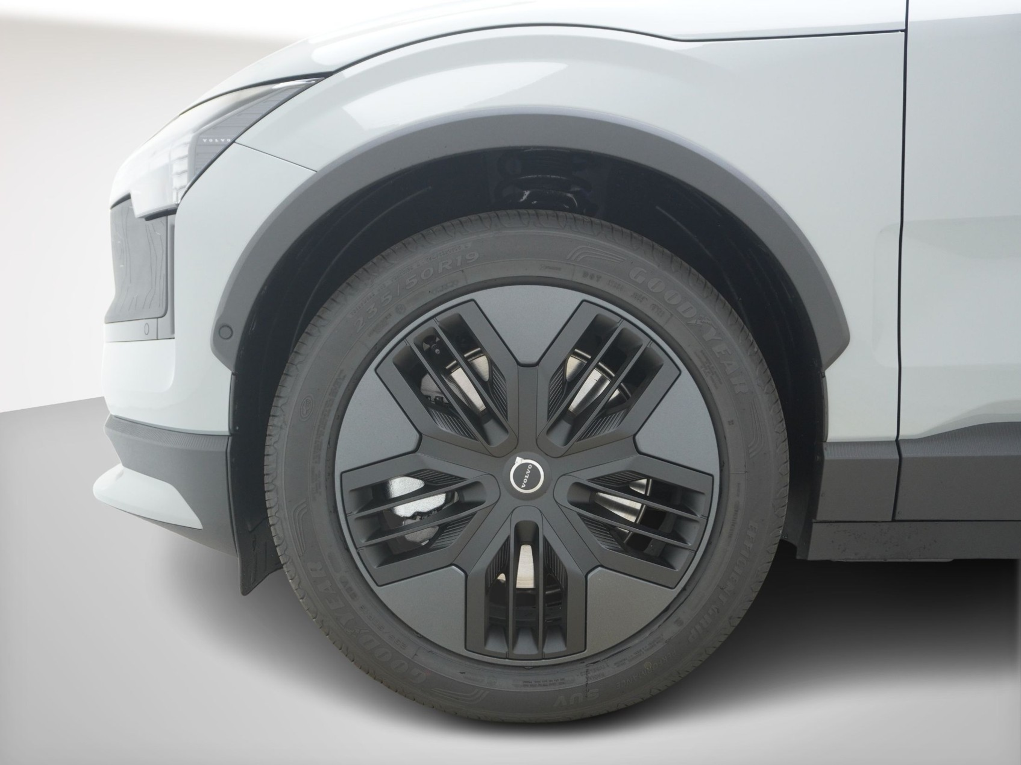 listing desktop thumbnail image 8