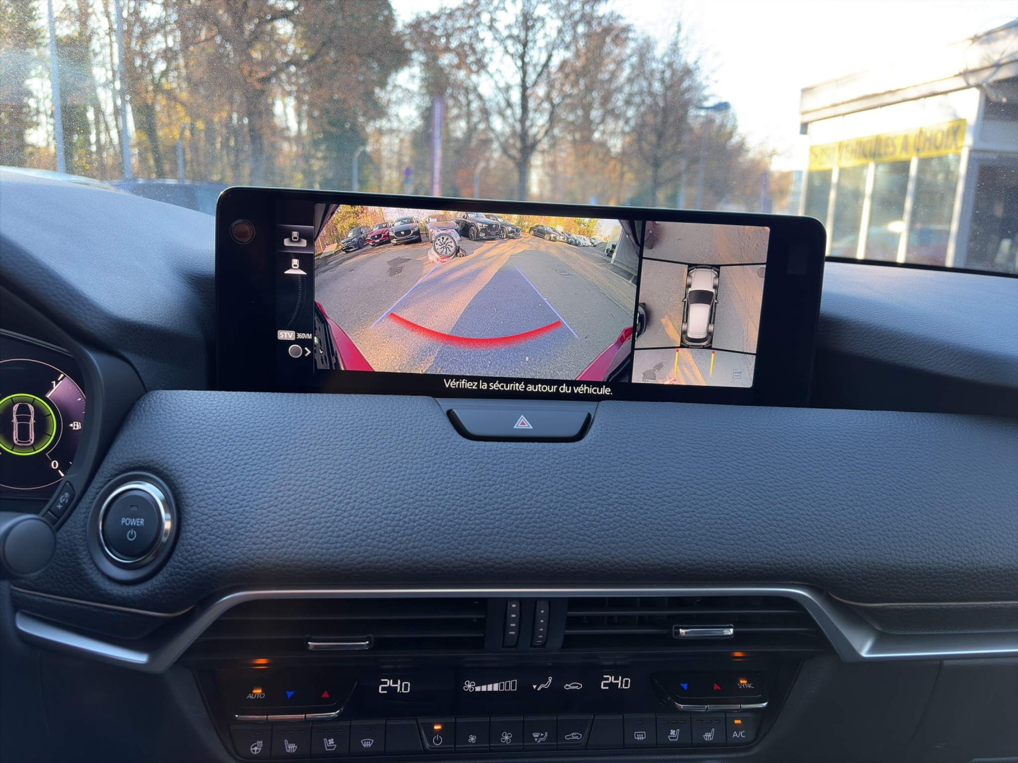 listing desktop thumbnail image 15