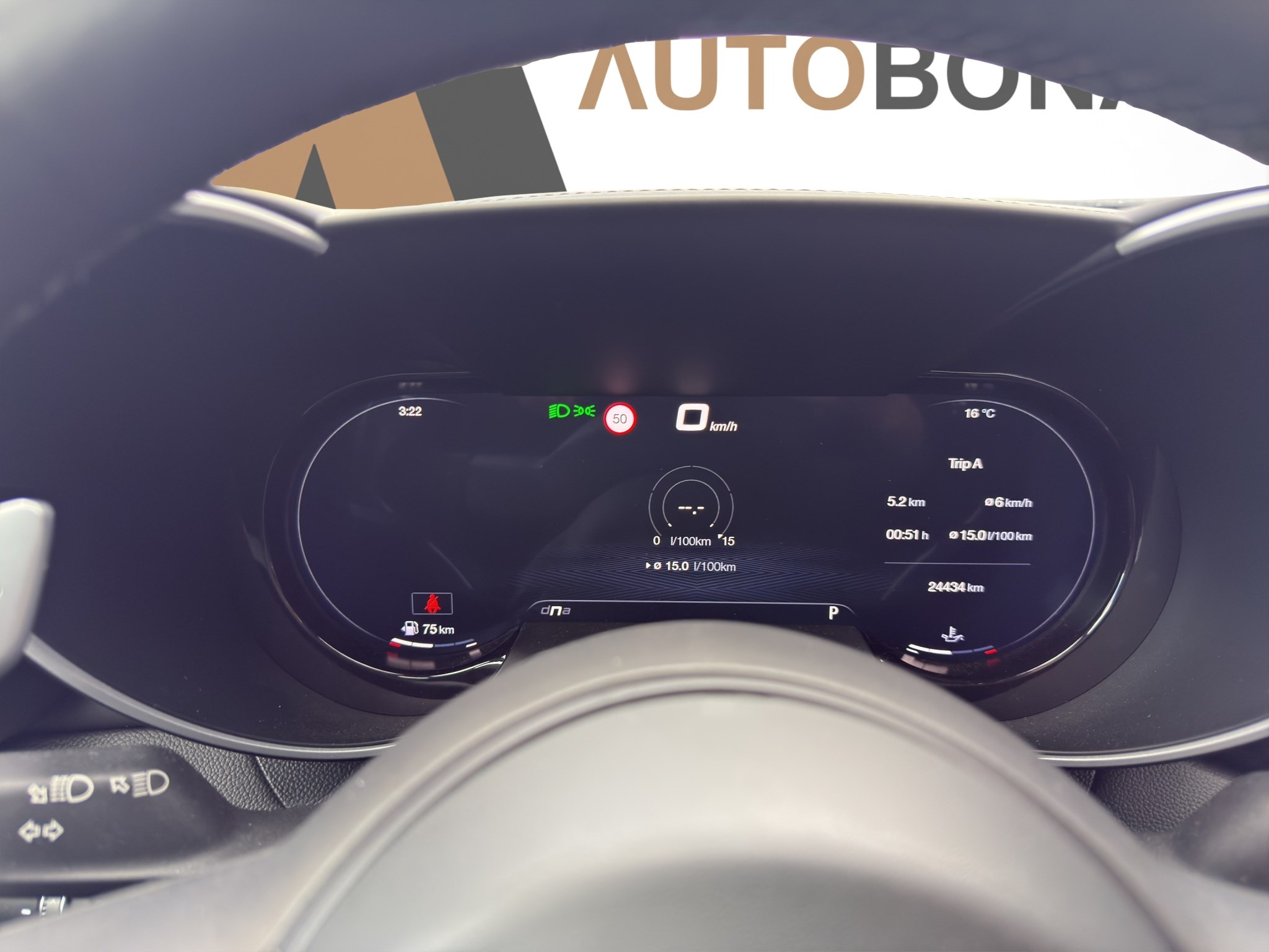 listing desktop thumbnail image 14