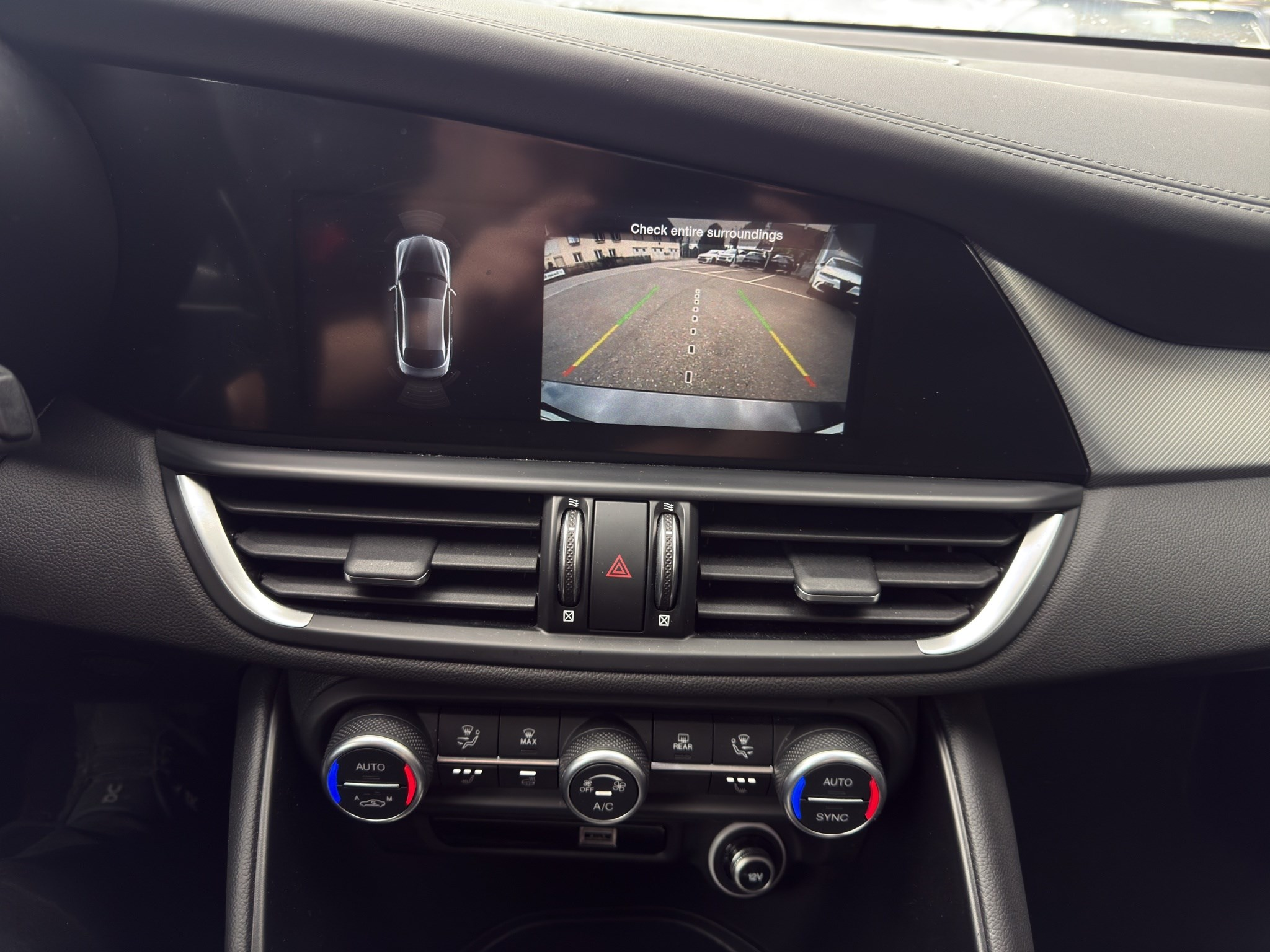 listing desktop thumbnail image 23