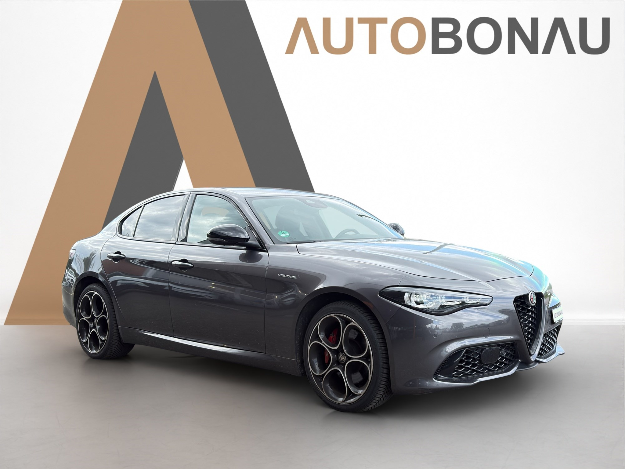 listing desktop thumbnail image 6