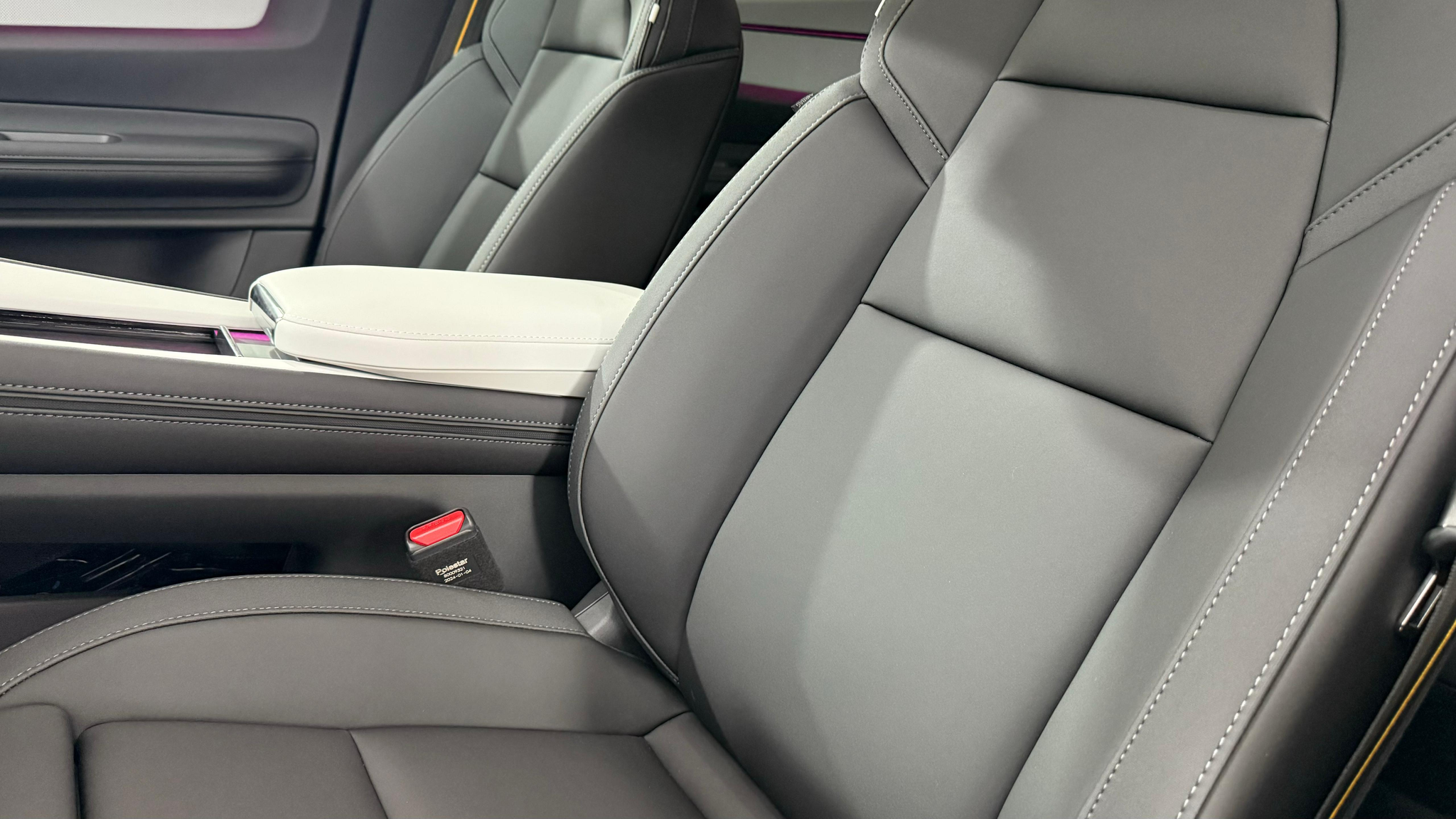 listing desktop thumbnail image 12