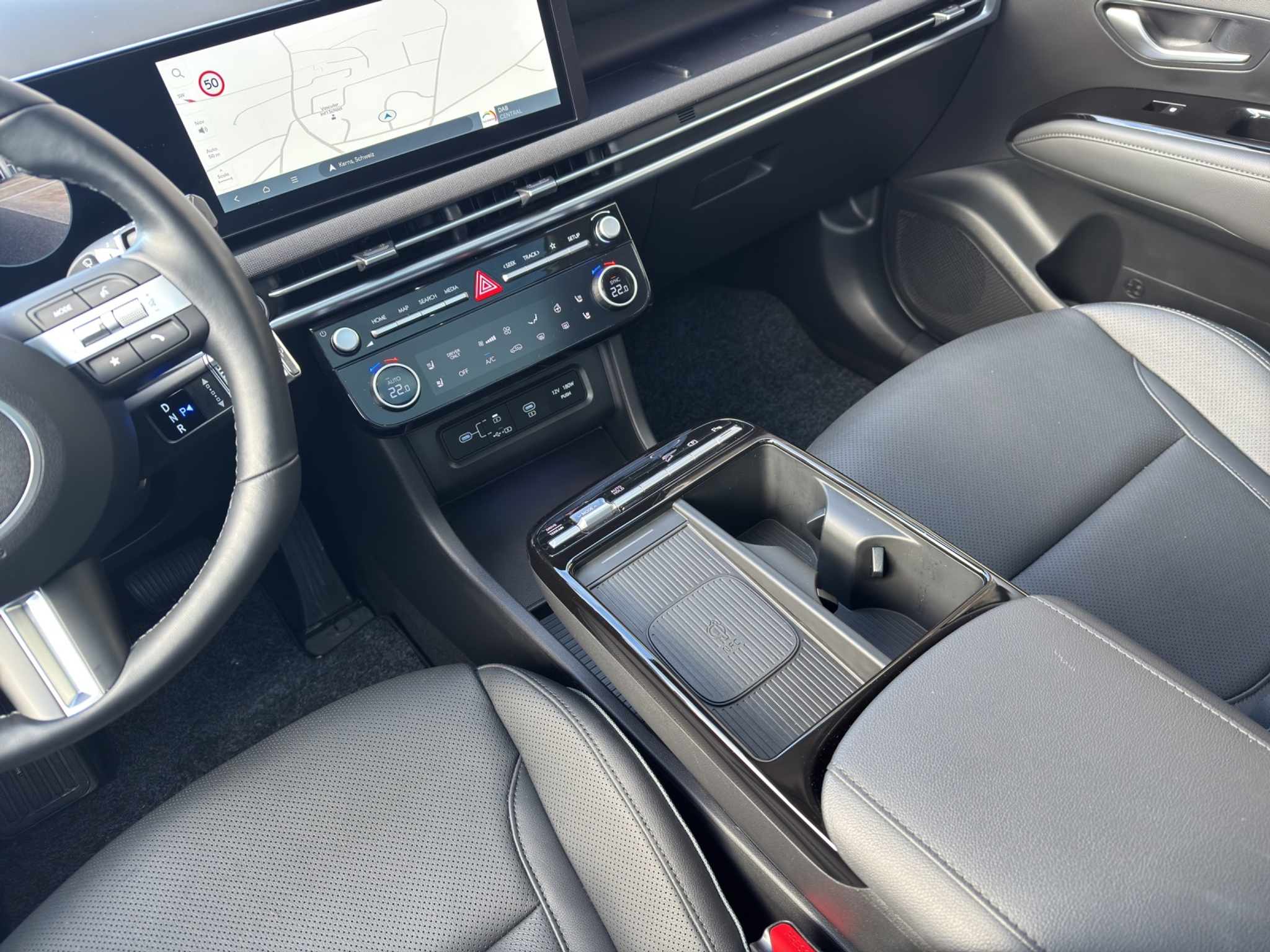 listing desktop thumbnail image 8