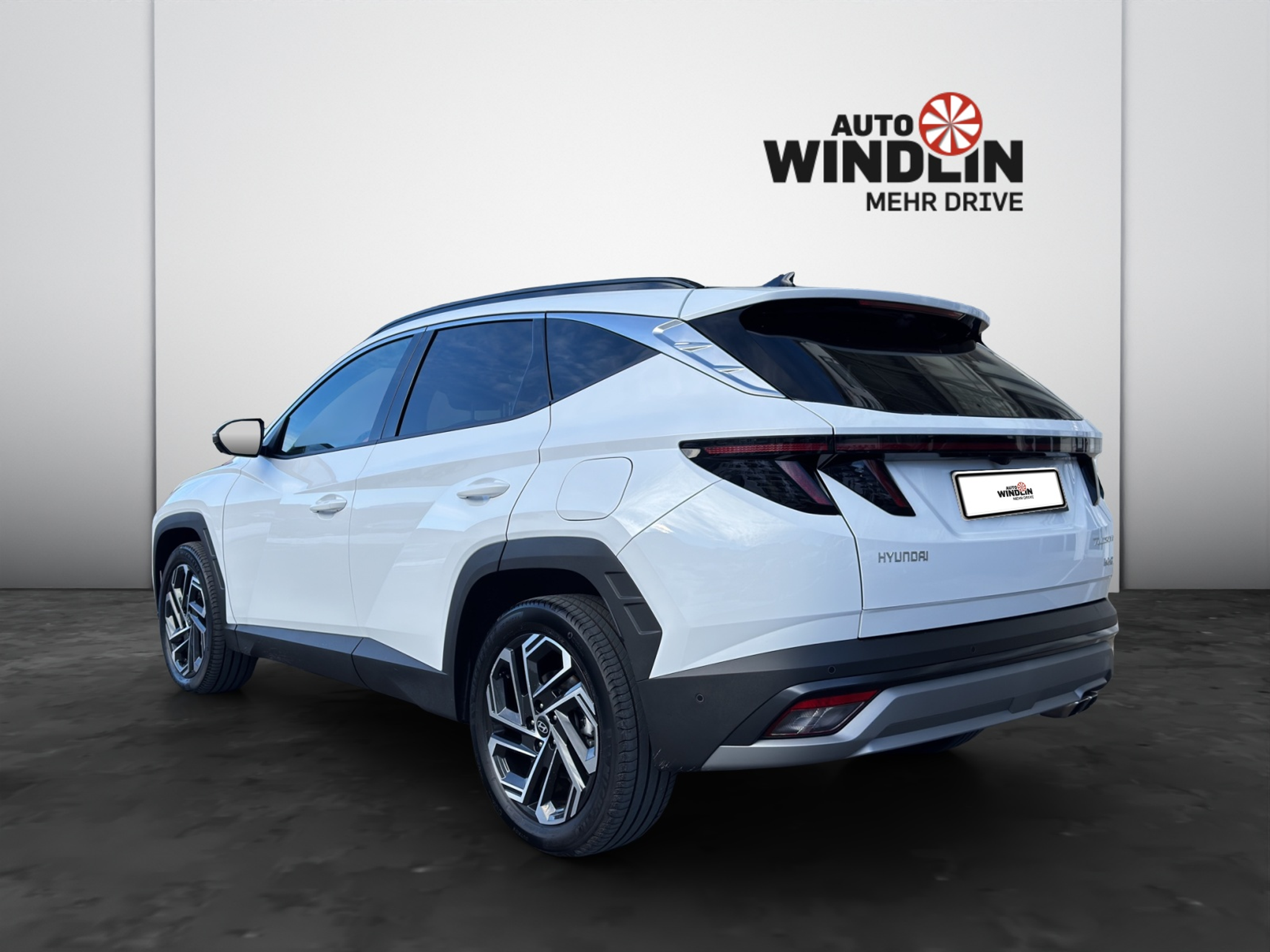 listing desktop thumbnail image 2