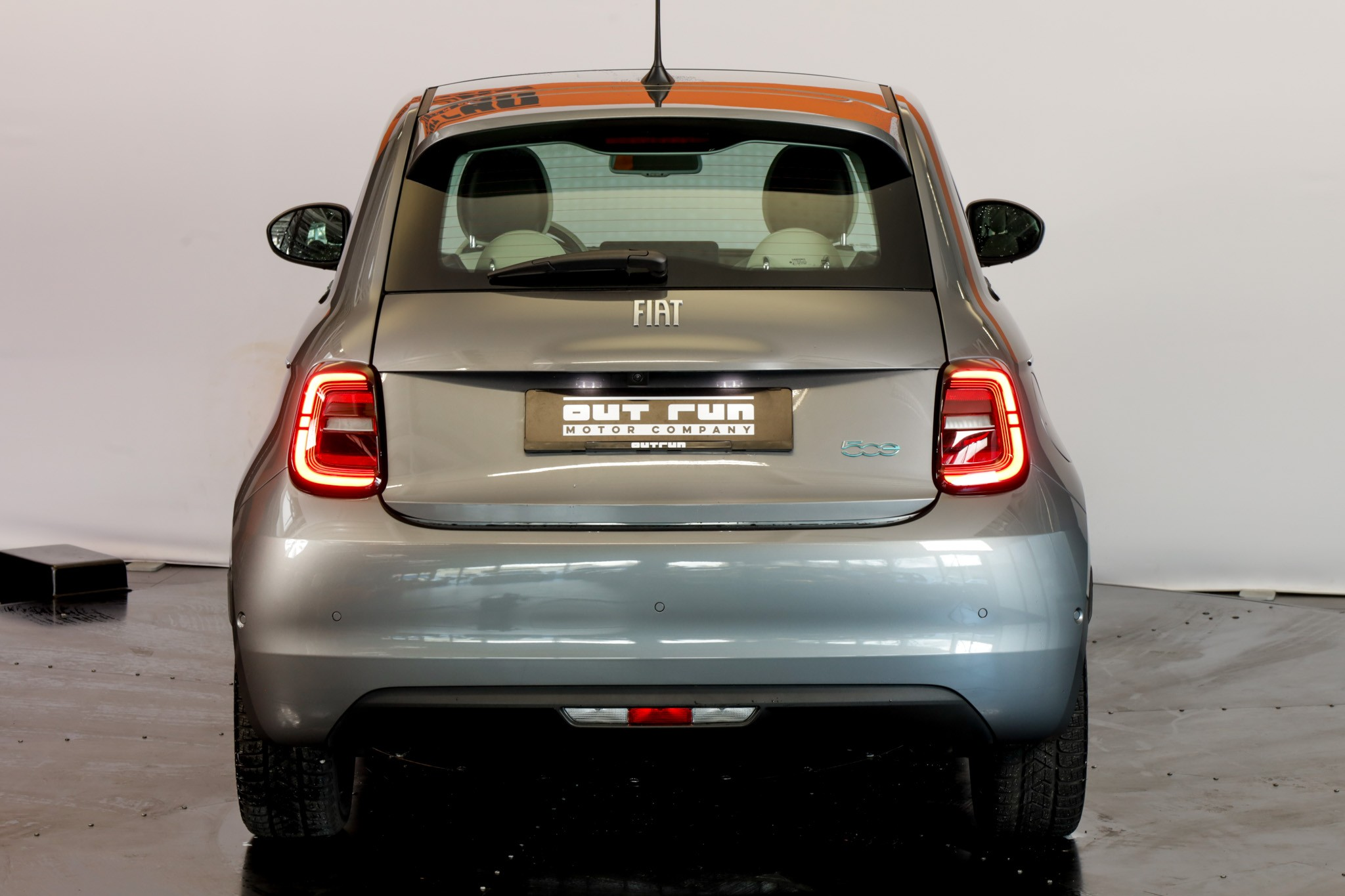 listing desktop thumbnail image 2