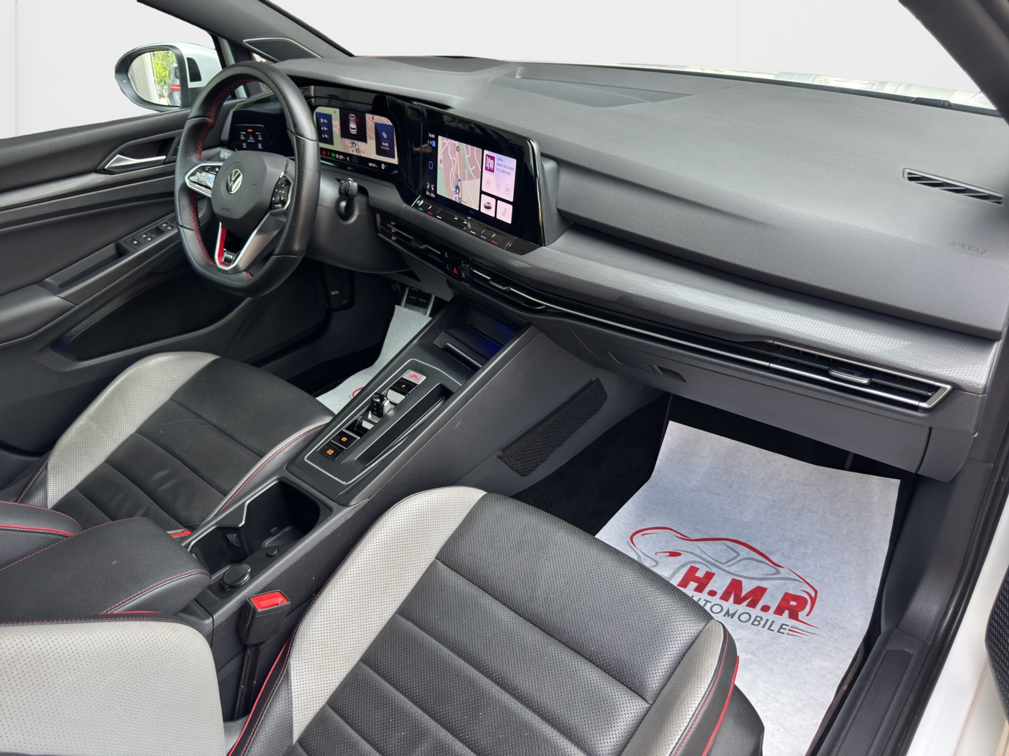 listing desktop thumbnail image 10