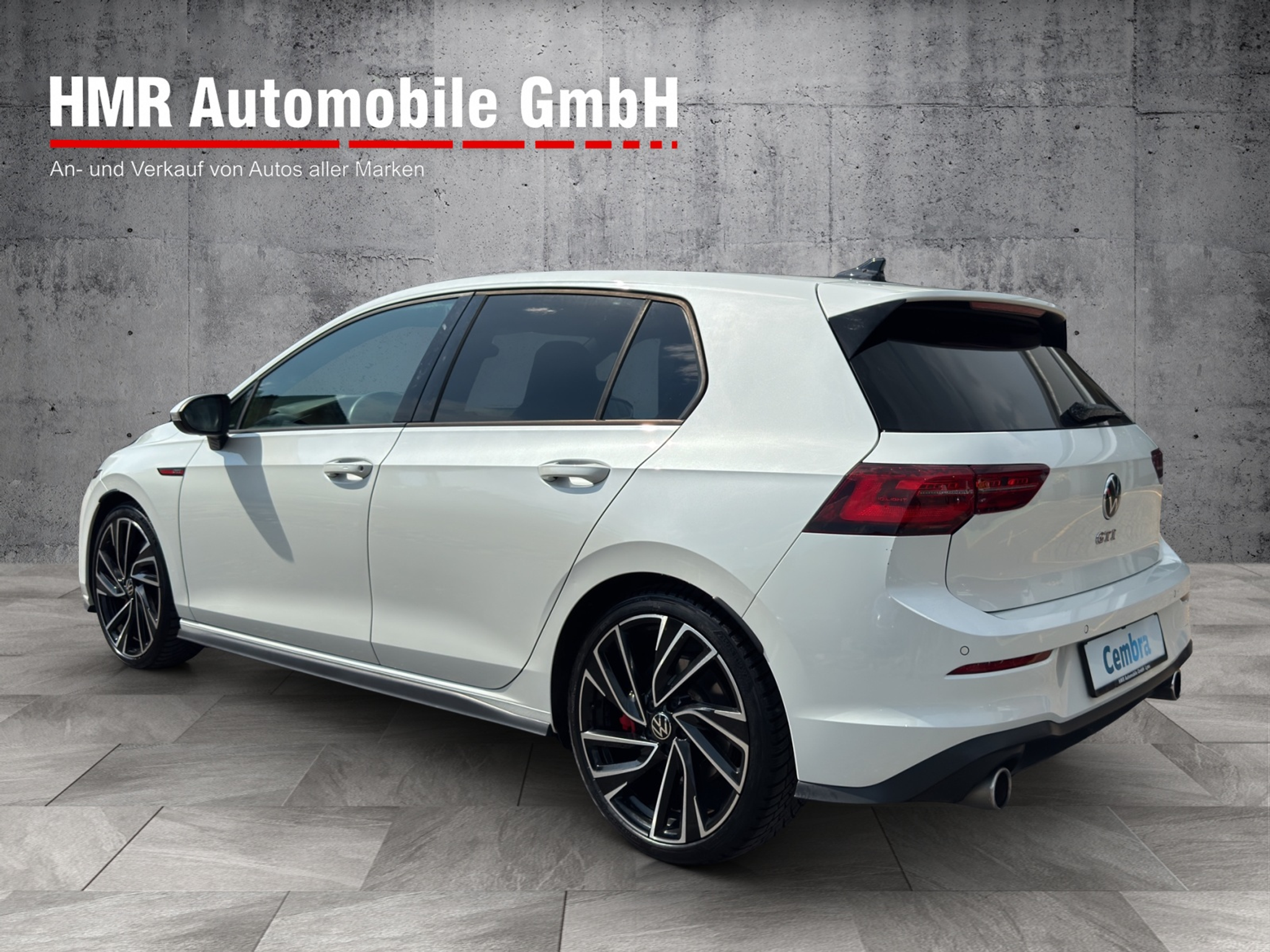 listing desktop thumbnail image 1