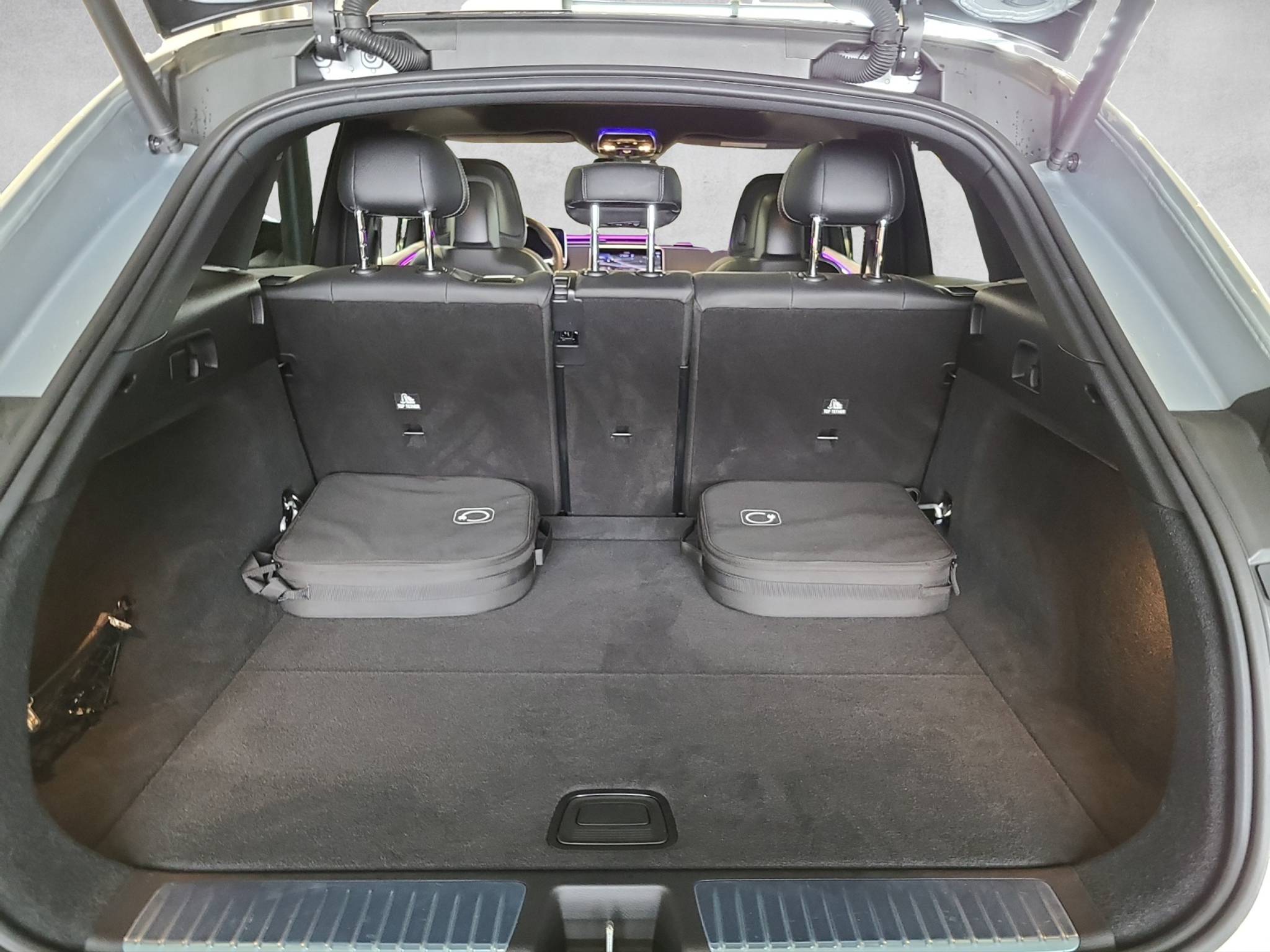 listing desktop thumbnail image 13