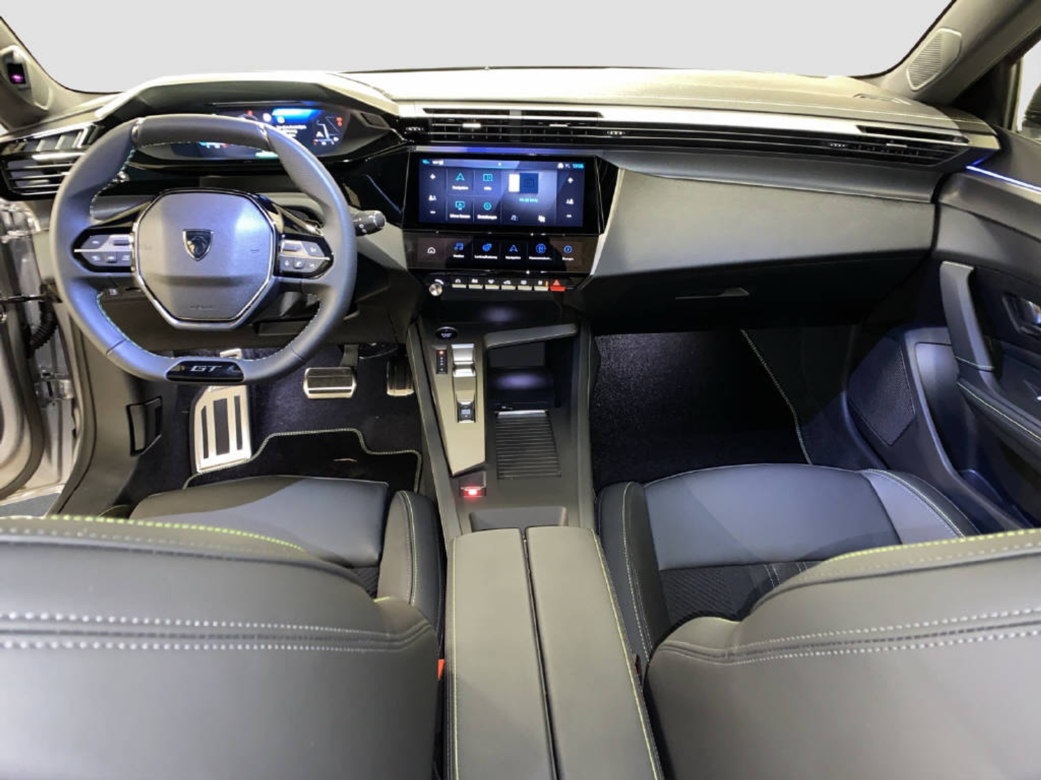 listing desktop thumbnail image 10