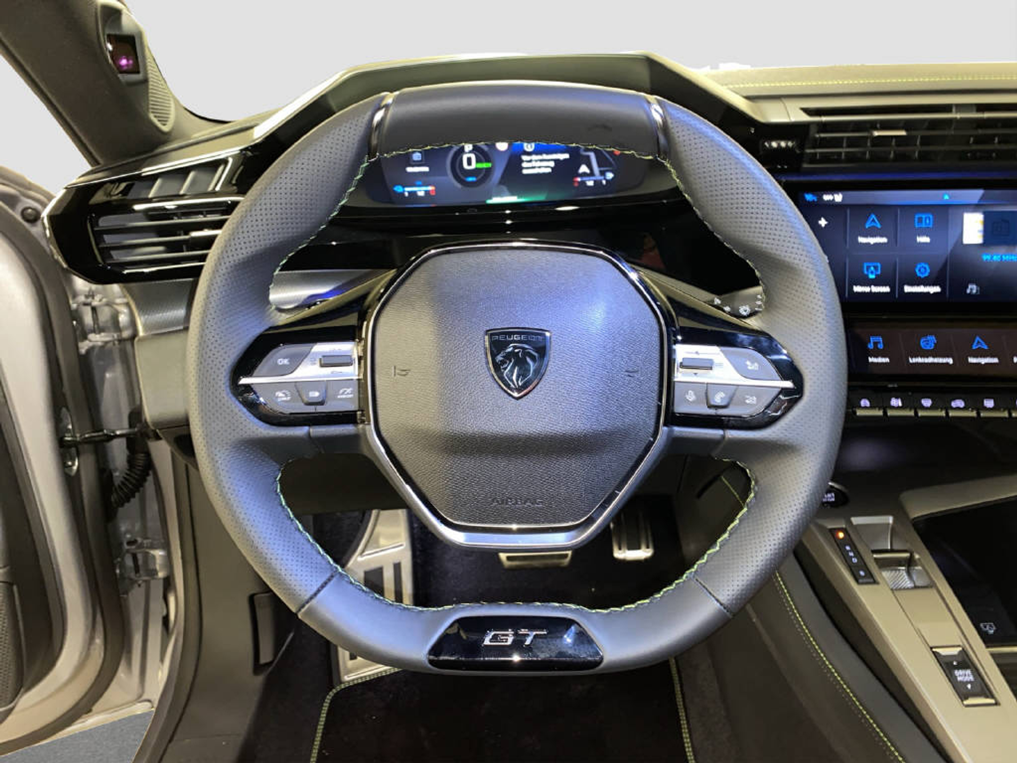 listing desktop thumbnail image 7