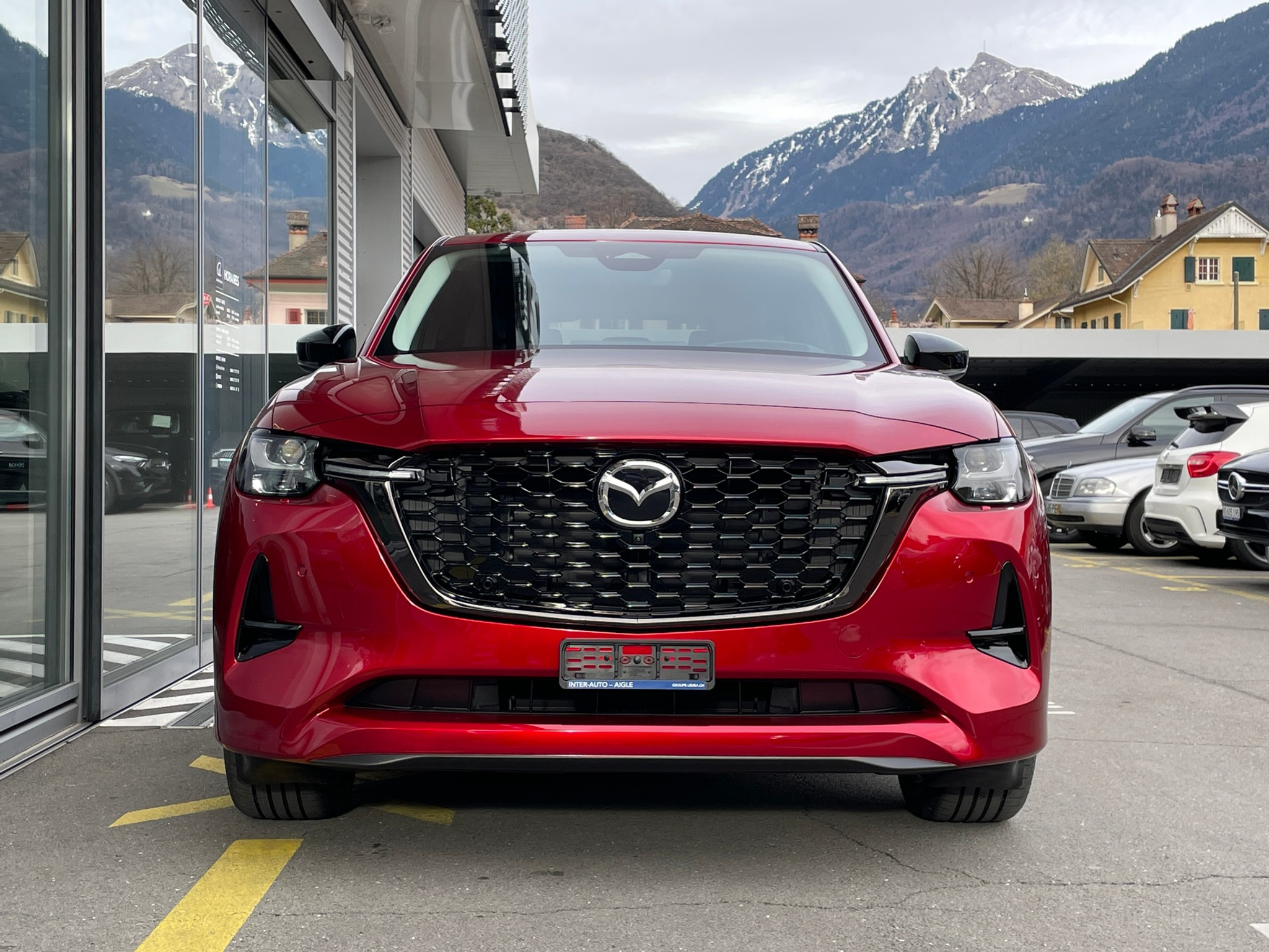 listing desktop thumbnail image 1