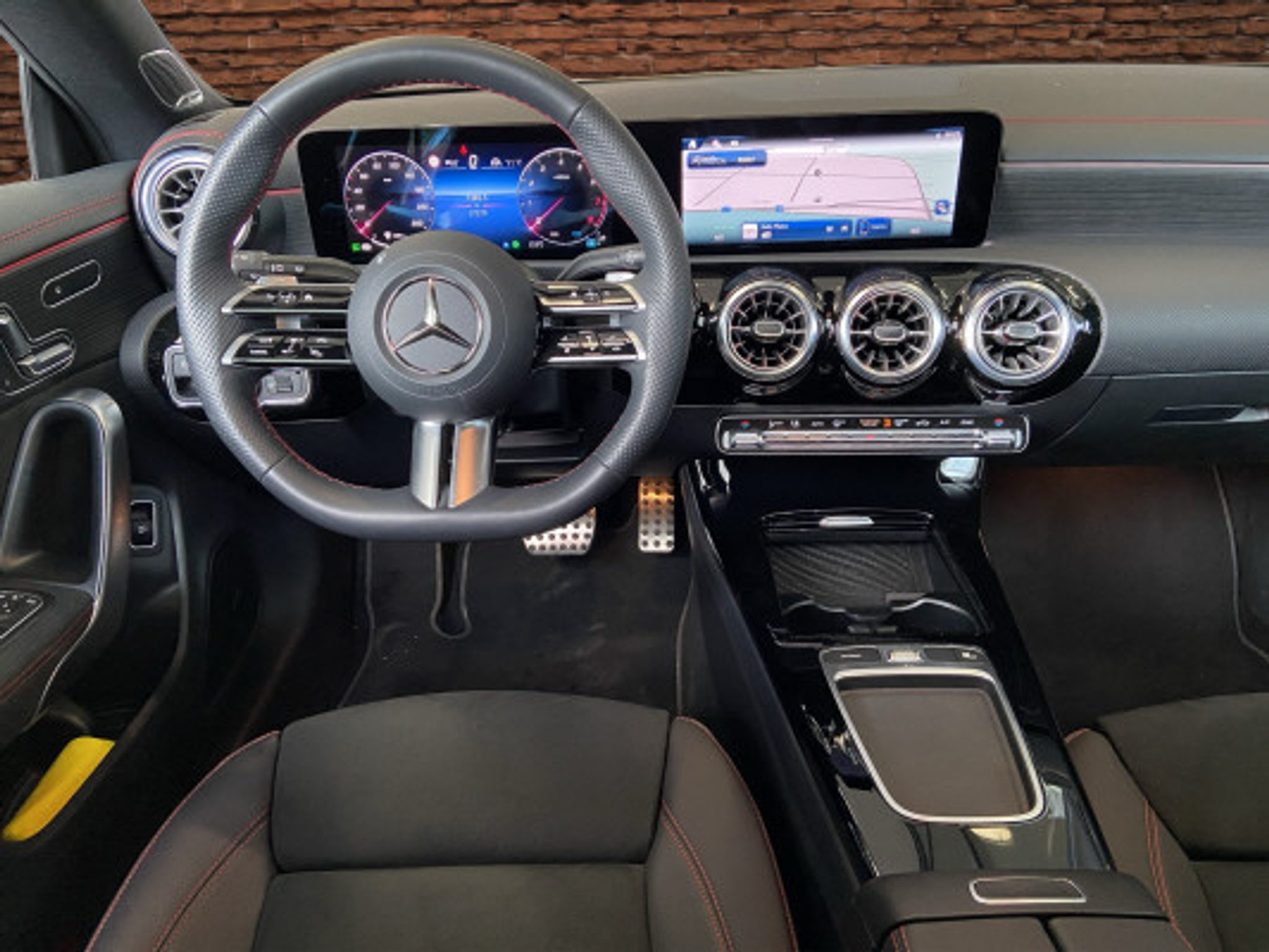 listing desktop thumbnail image 10