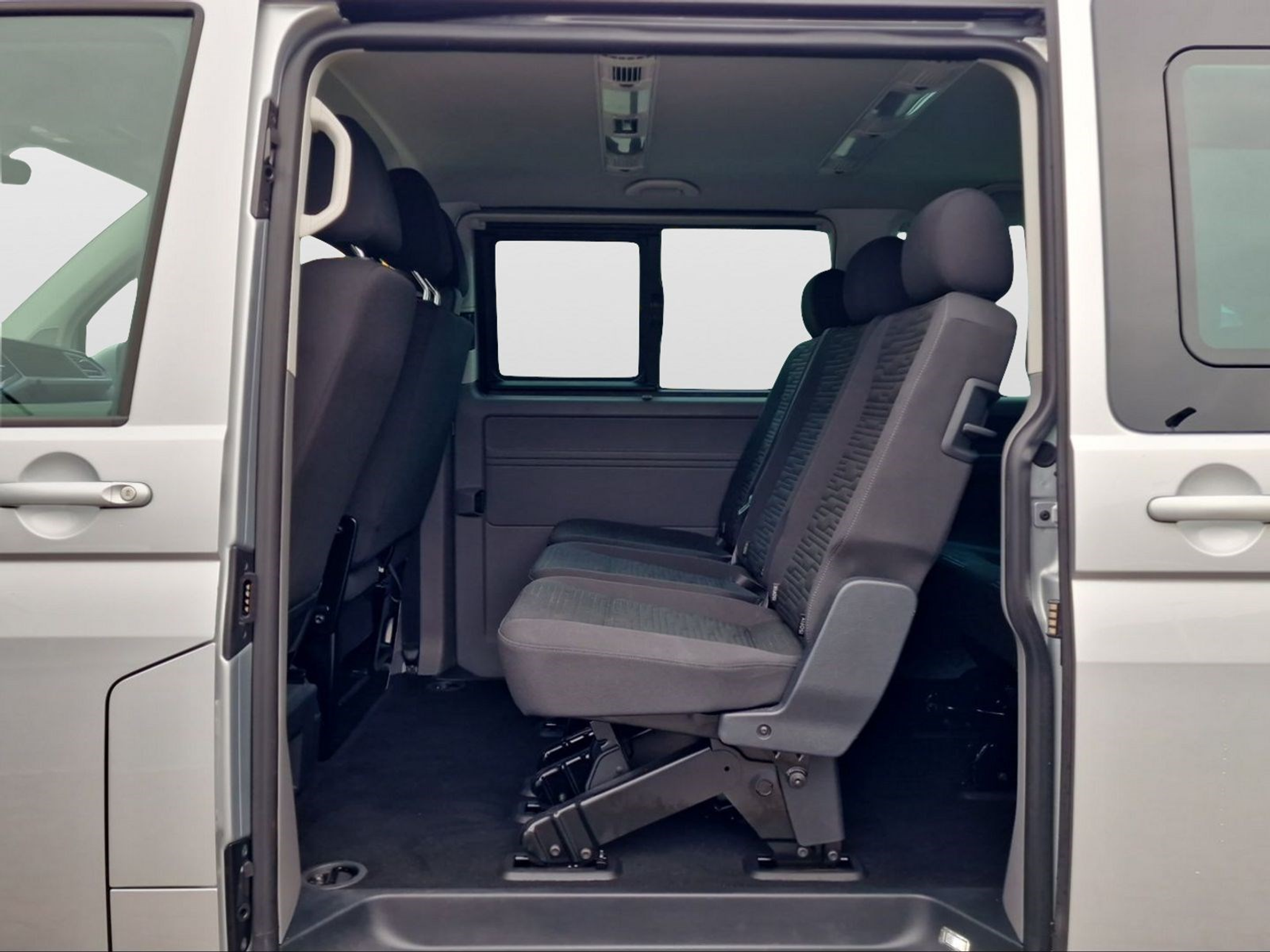 listing desktop thumbnail image 10