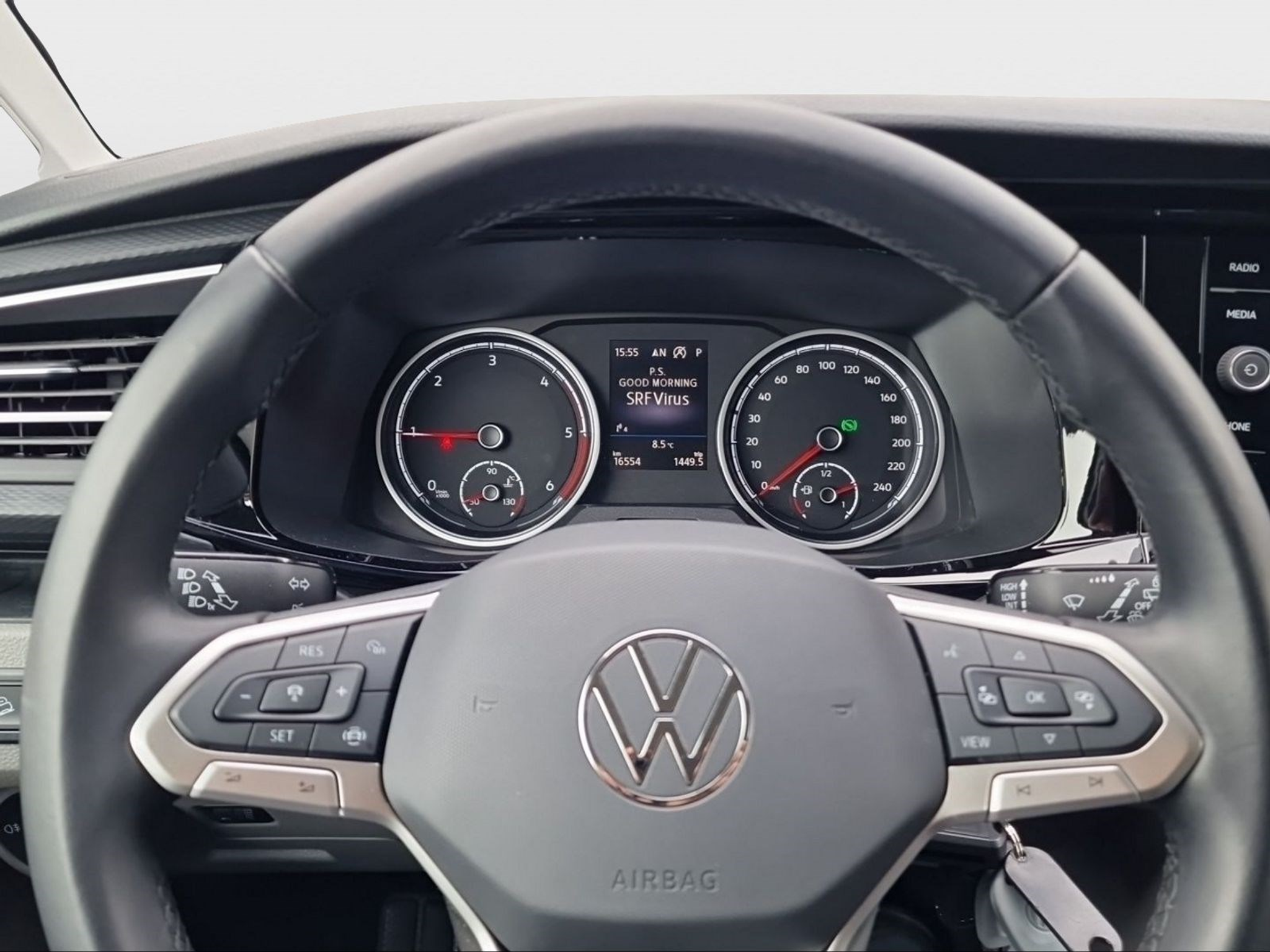 listing desktop thumbnail image 4