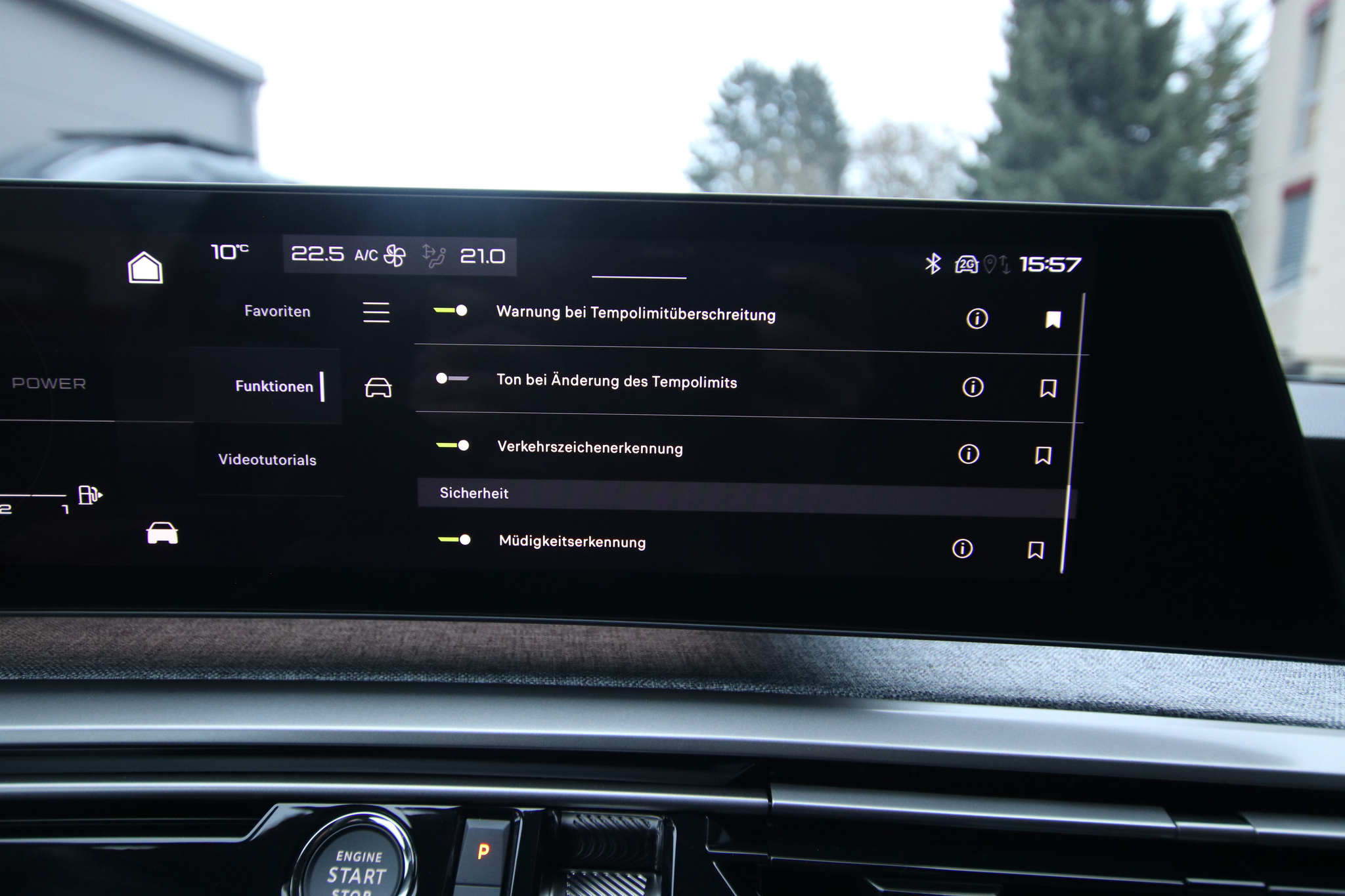 listing desktop thumbnail image 23