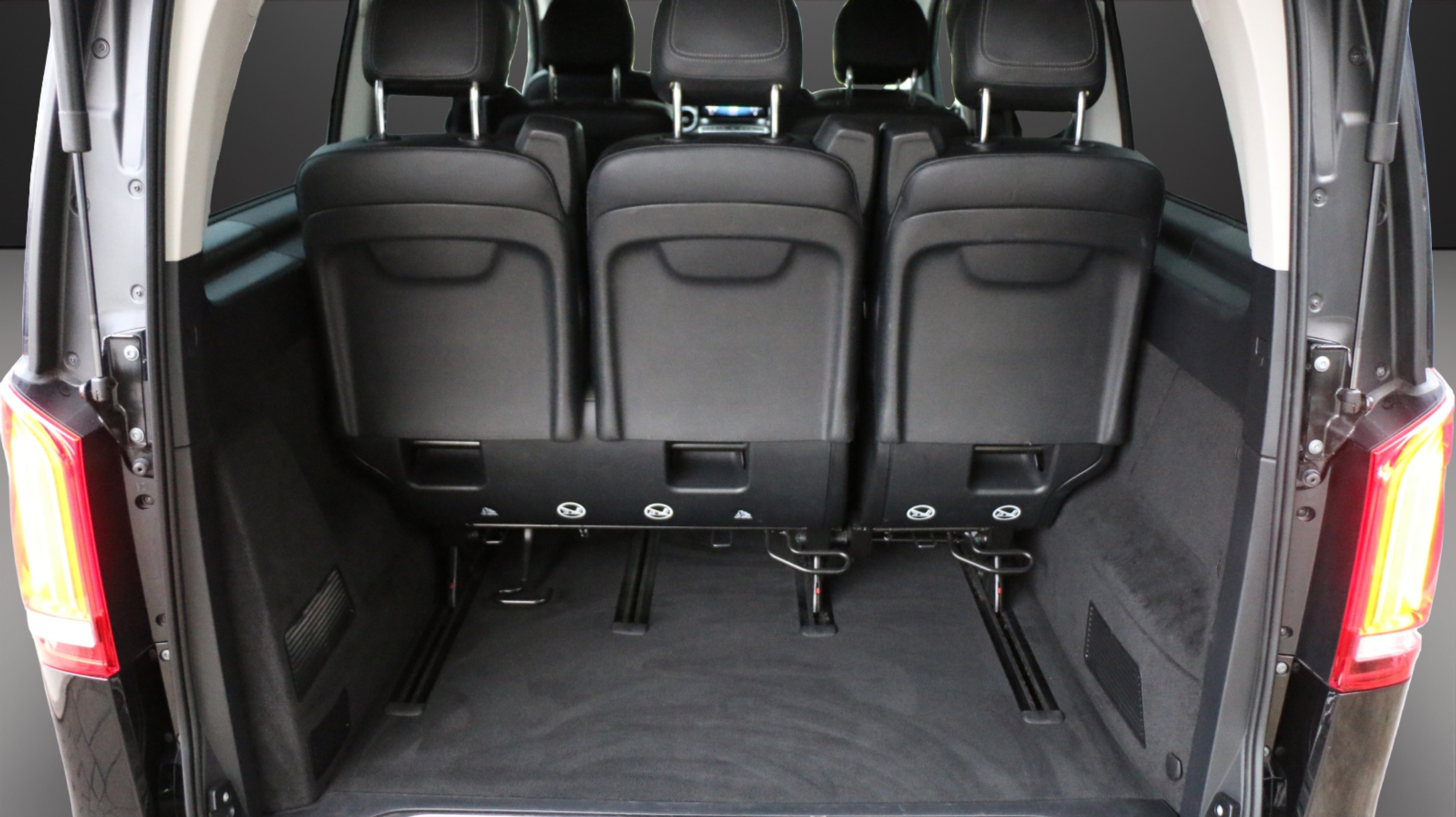 listing desktop thumbnail image 12