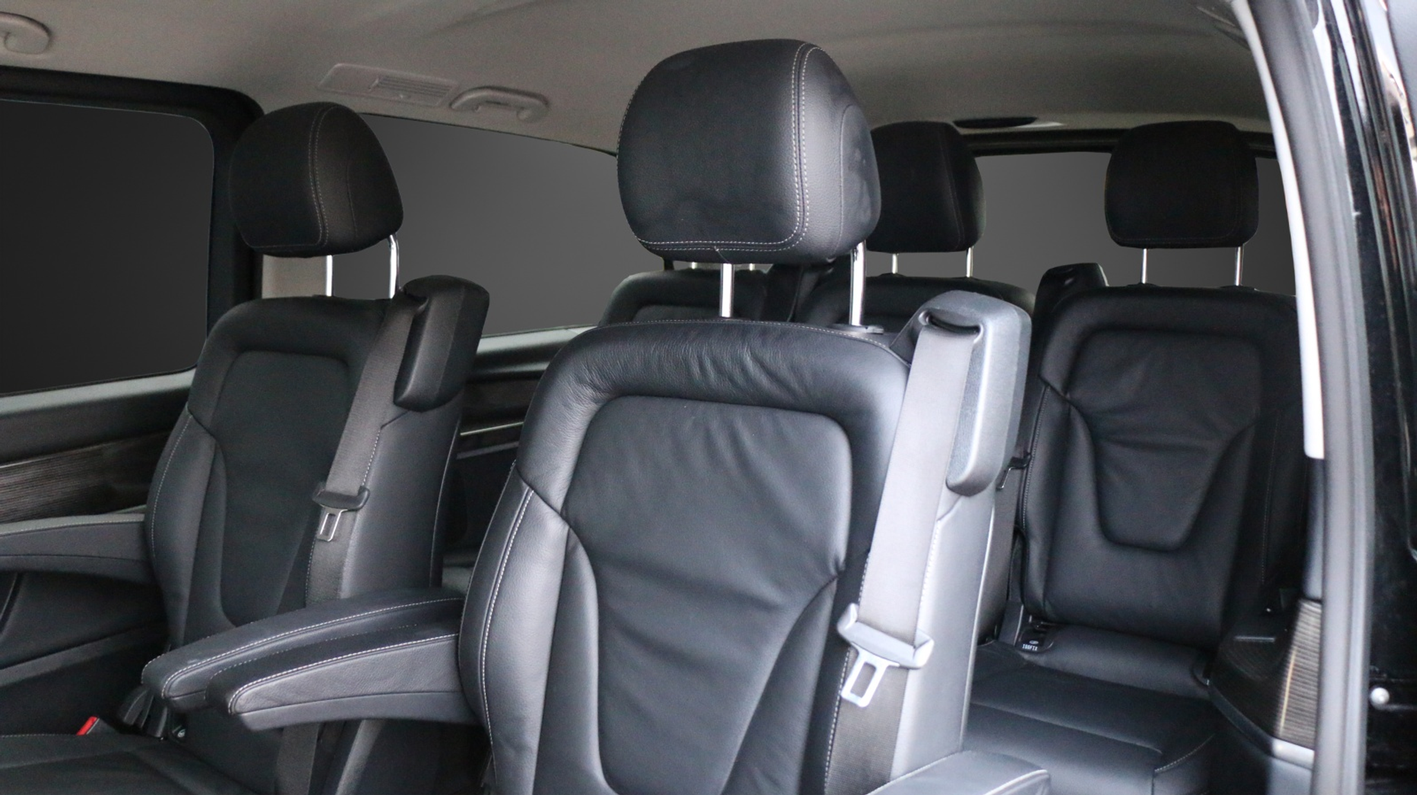 listing desktop thumbnail image 10