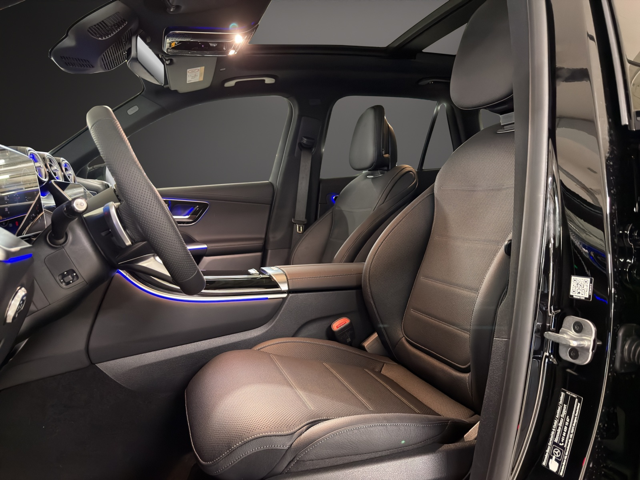 listing desktop thumbnail image 12