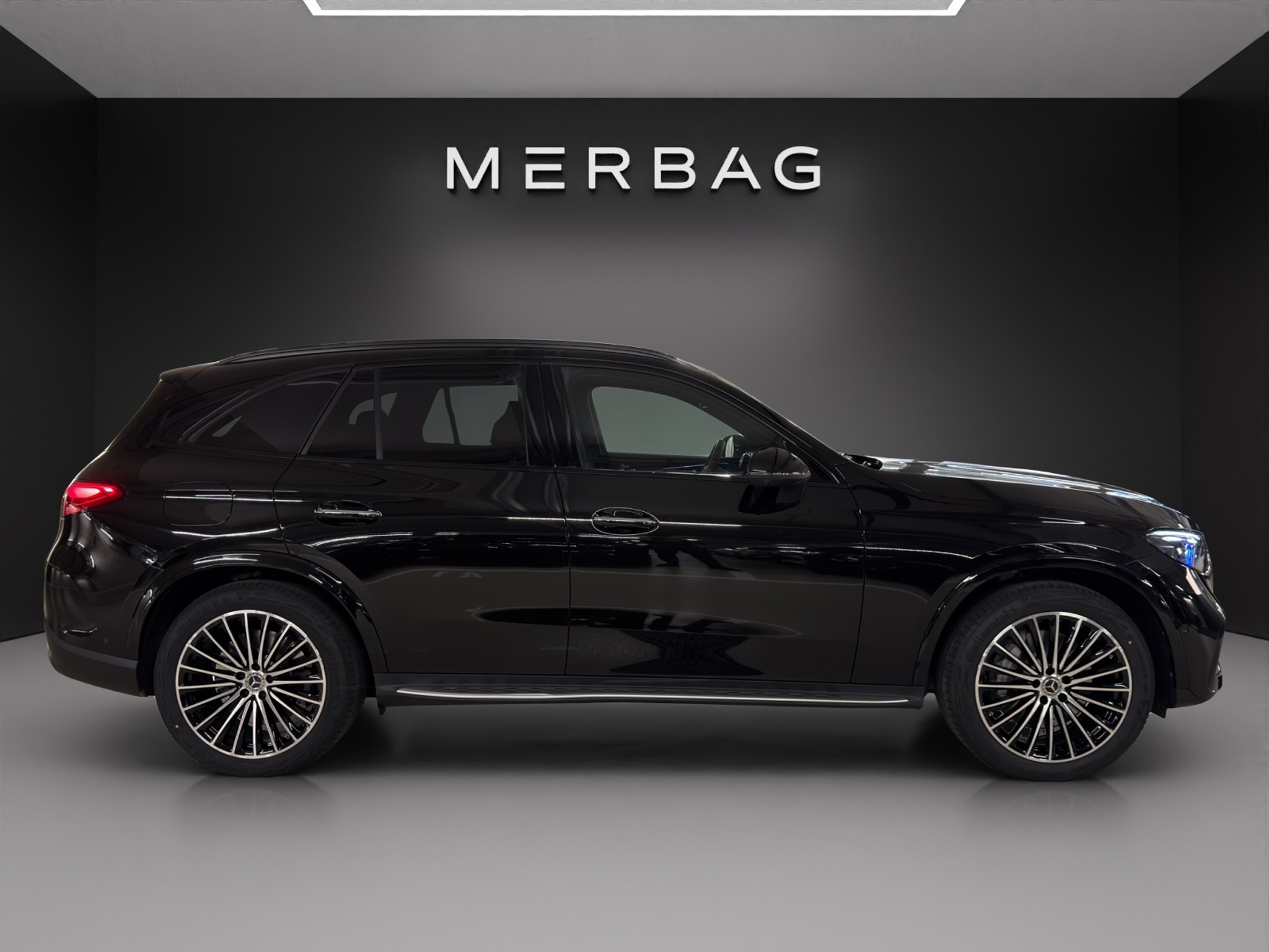 listing desktop thumbnail image 7