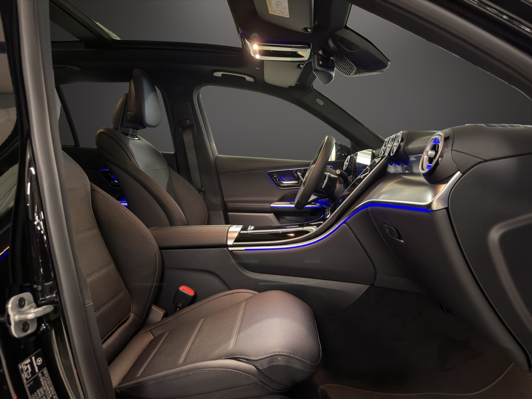 listing desktop thumbnail image 13