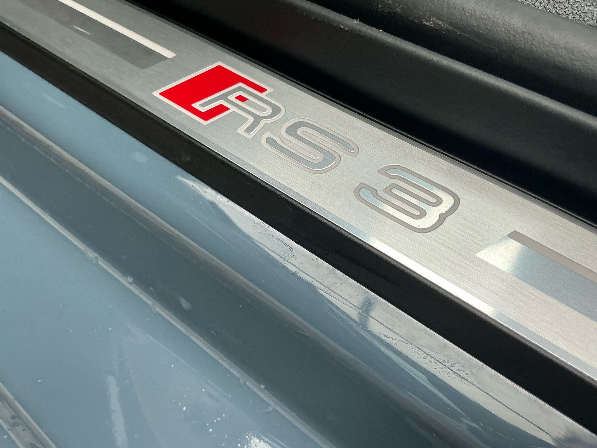 listing desktop thumbnail image 28