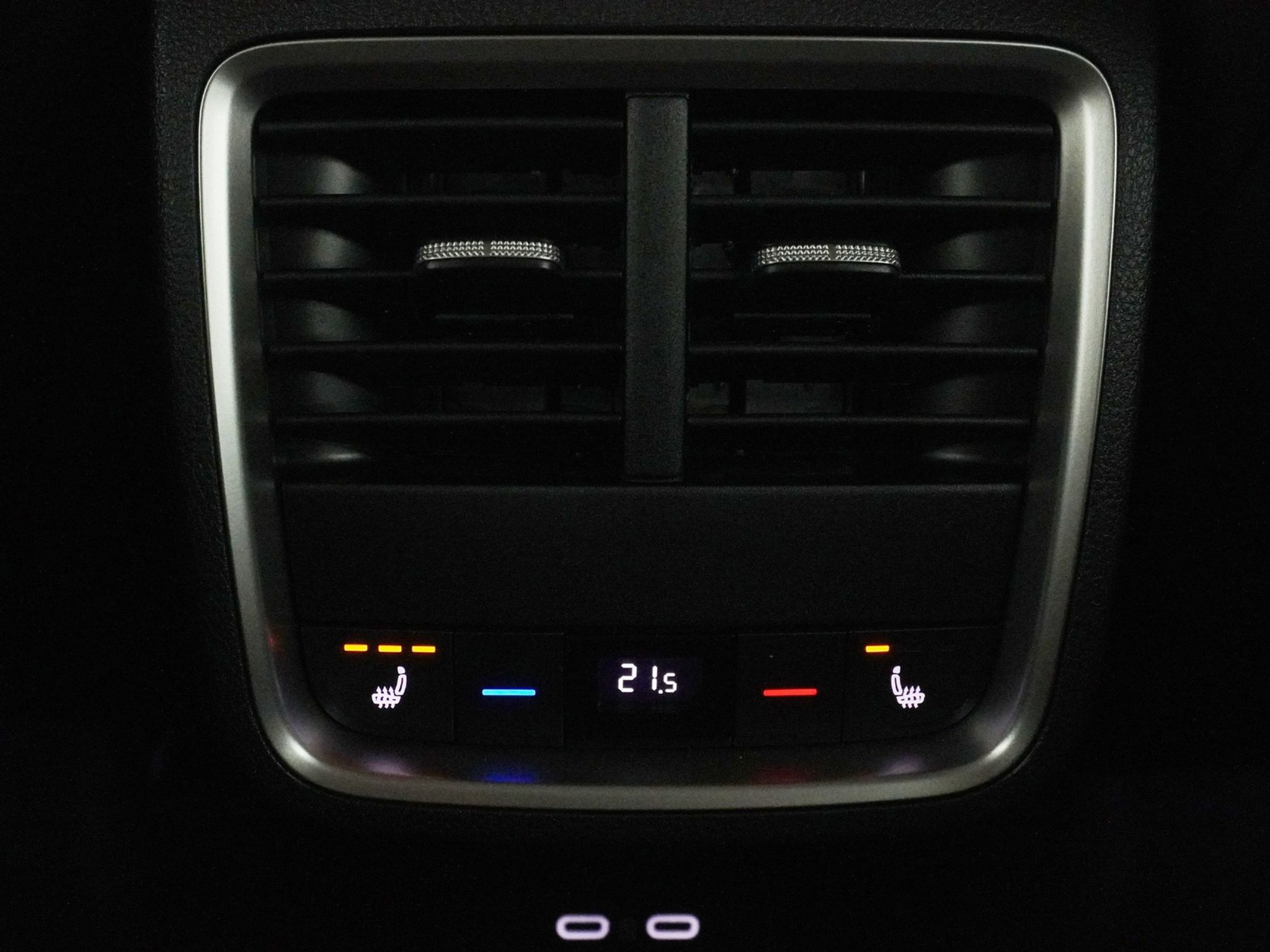 listing desktop thumbnail image 24