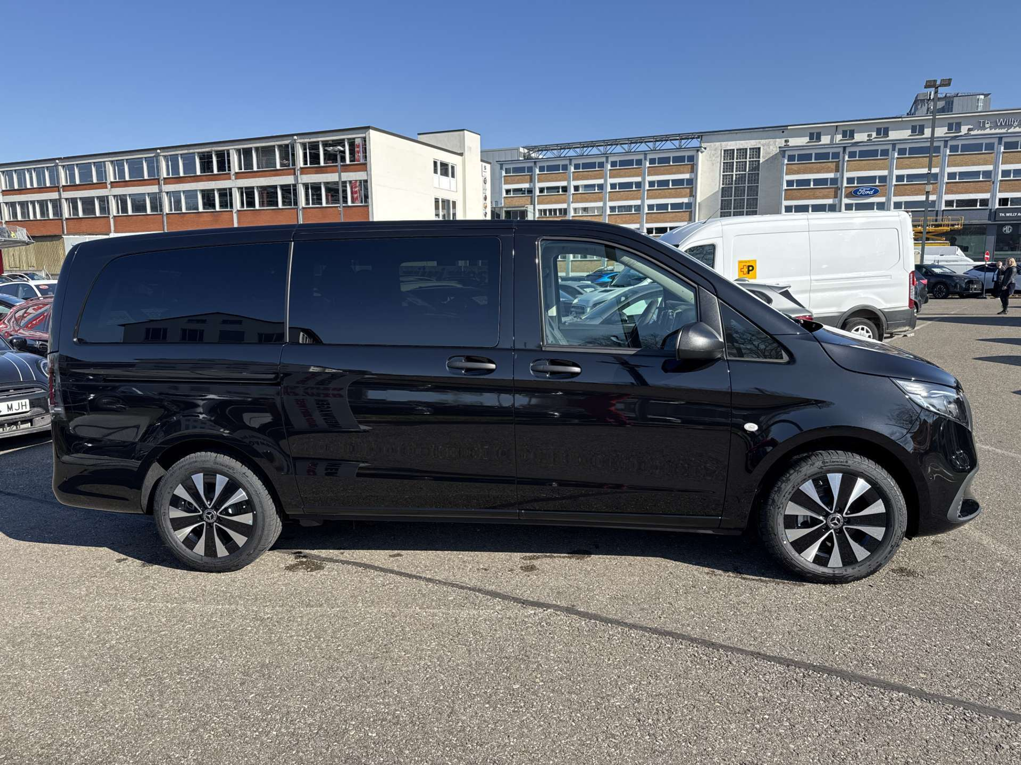 listing desktop thumbnail image 10