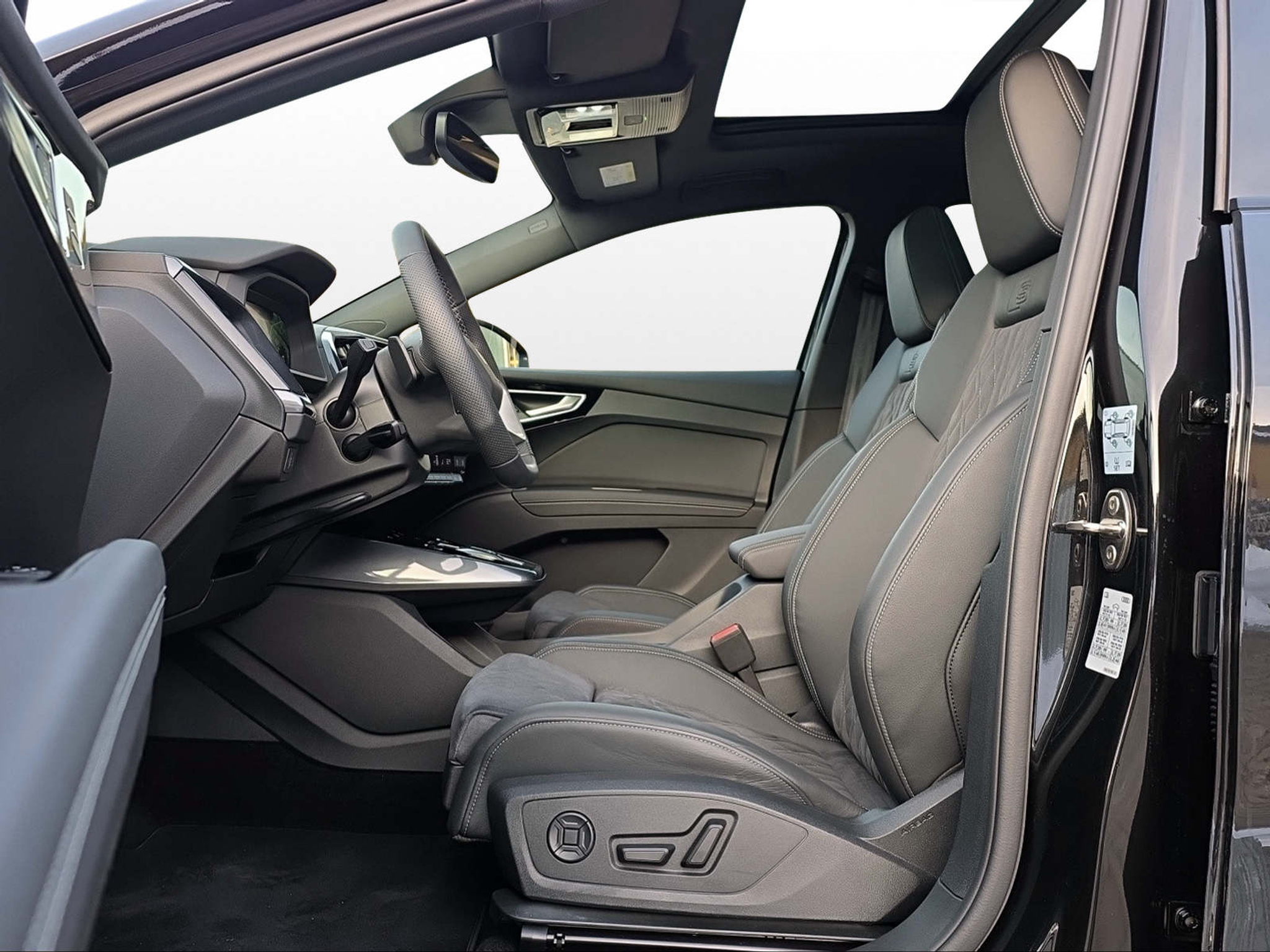 listing desktop thumbnail image 6