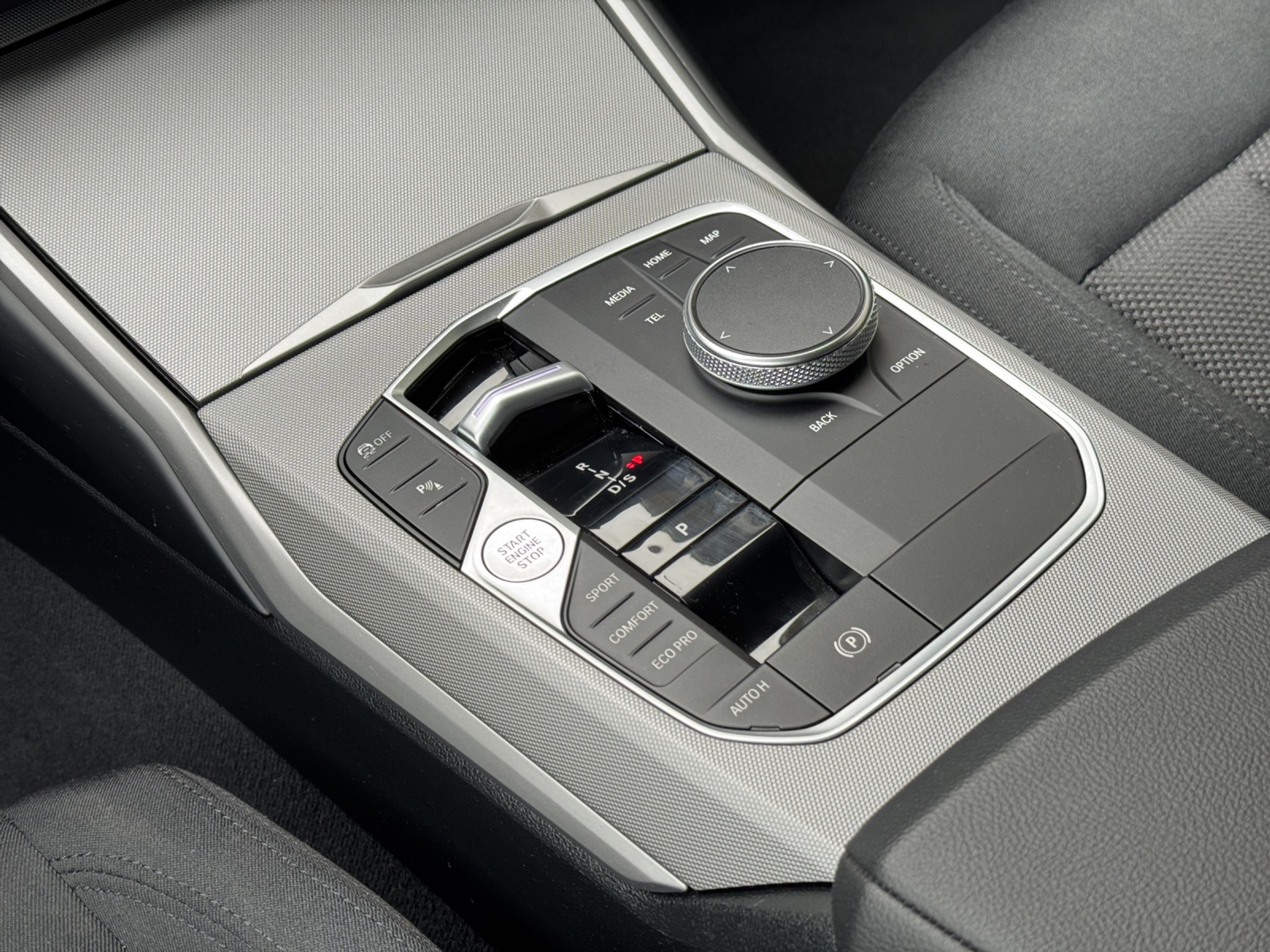 listing desktop thumbnail image 14