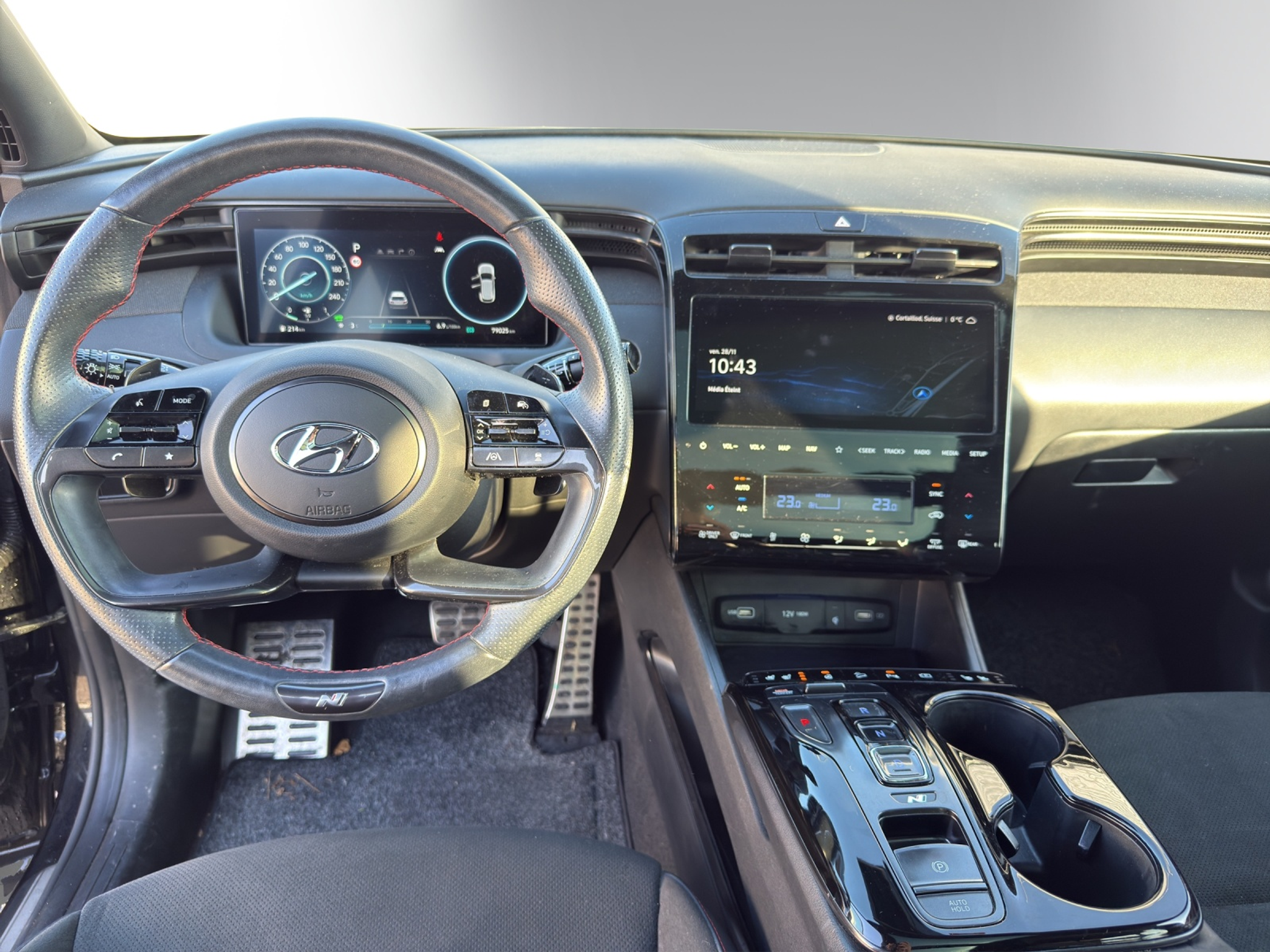 listing desktop thumbnail image 12