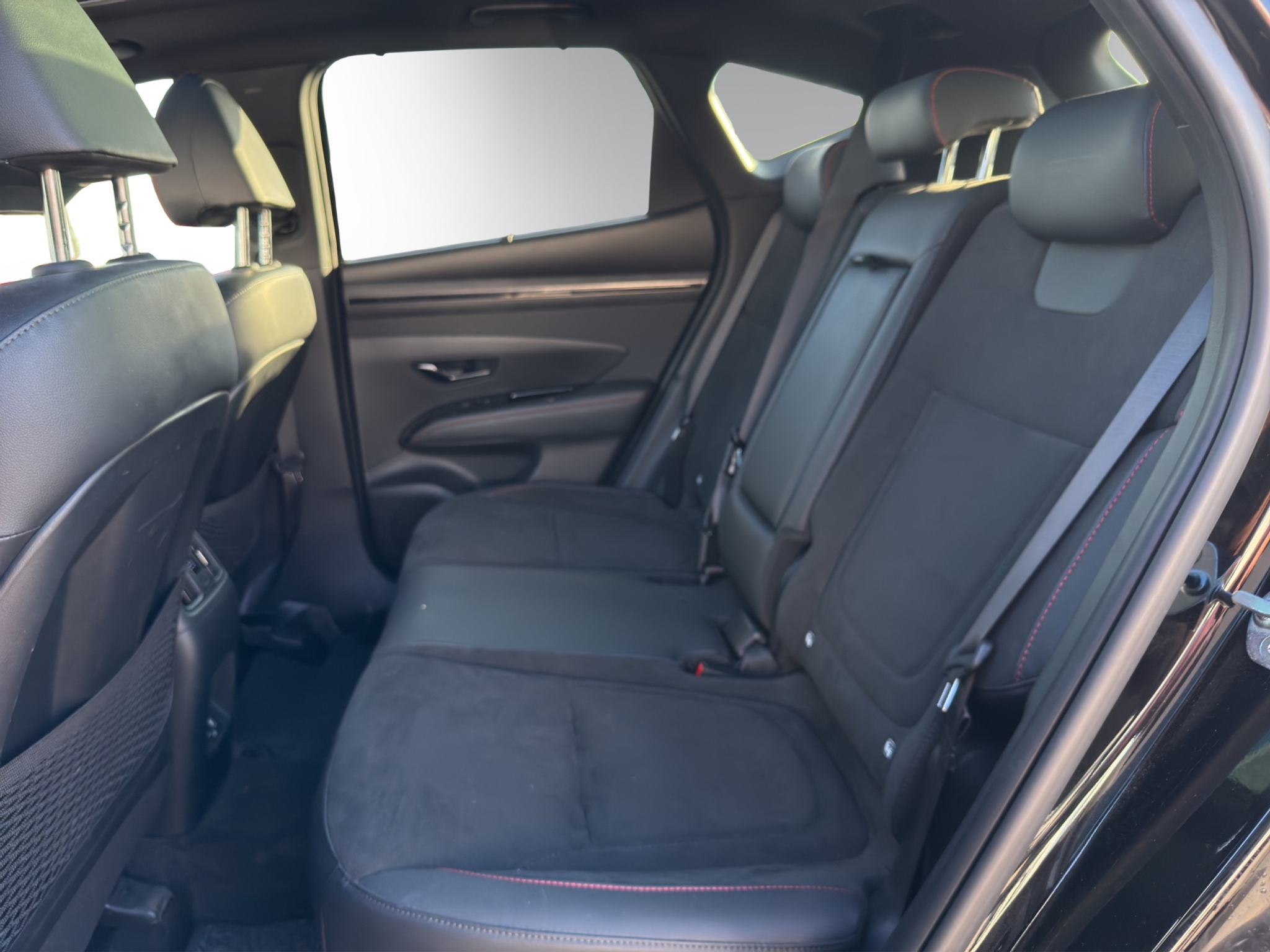 listing desktop thumbnail image 8