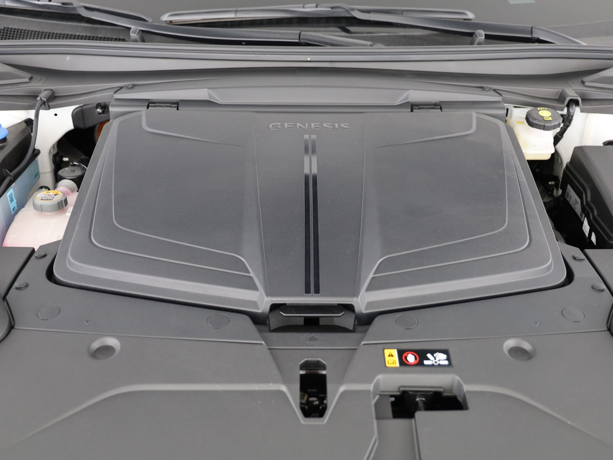 listing desktop thumbnail image 7