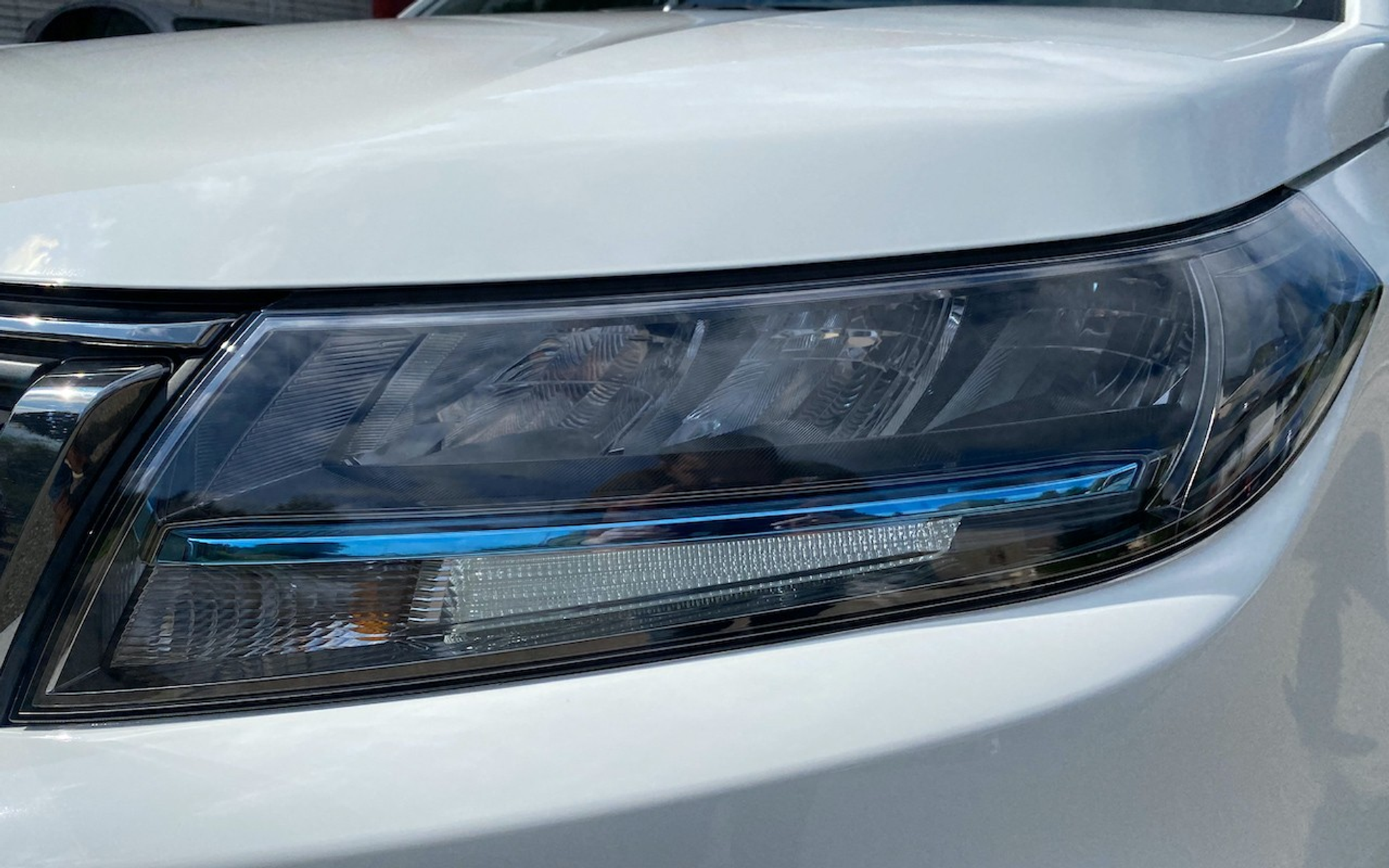 listing desktop thumbnail image 7