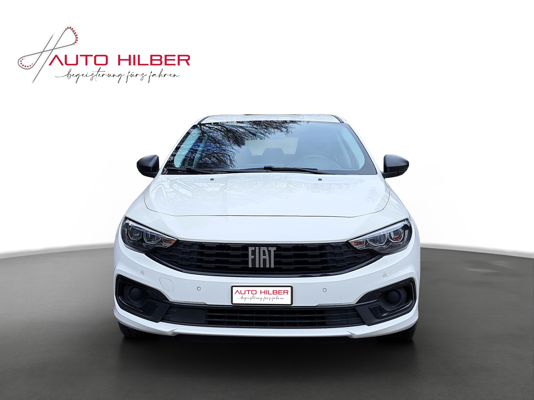 listing desktop thumbnail image 1