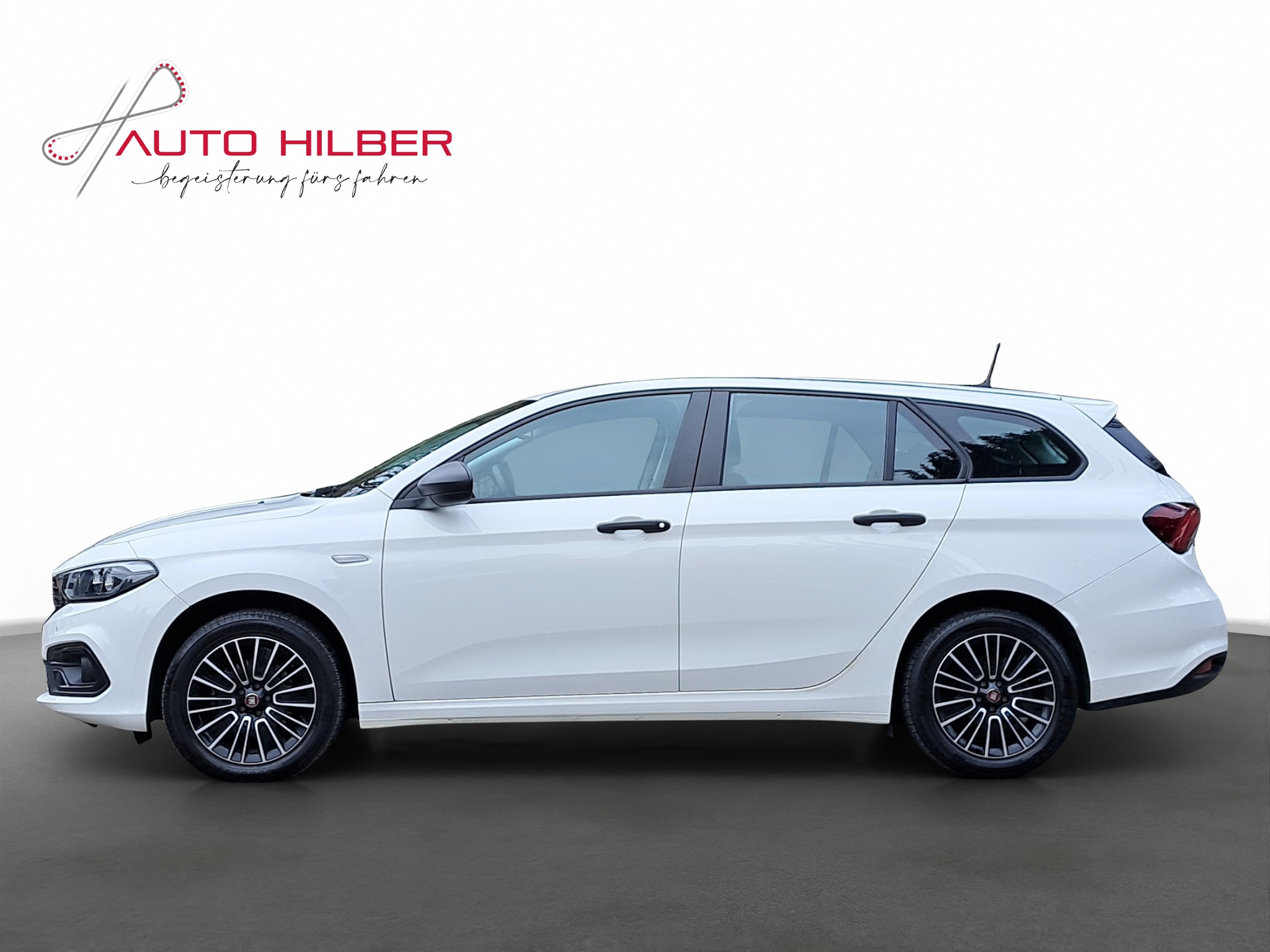 listing desktop thumbnail image 2