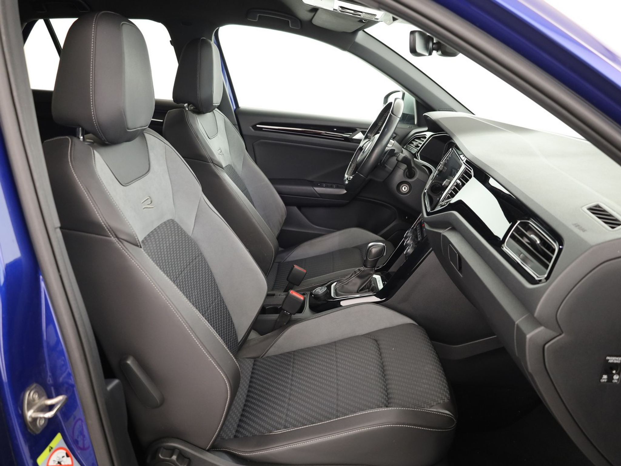 listing desktop thumbnail image 9