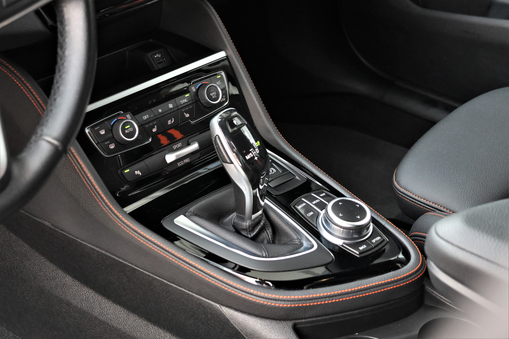 listing desktop thumbnail image 10