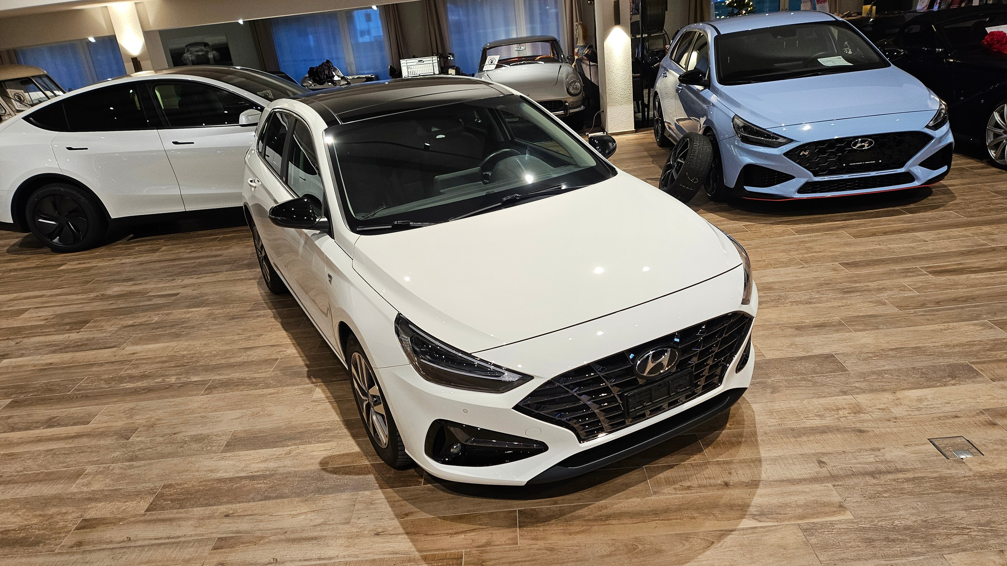 listing desktop thumbnail image 5