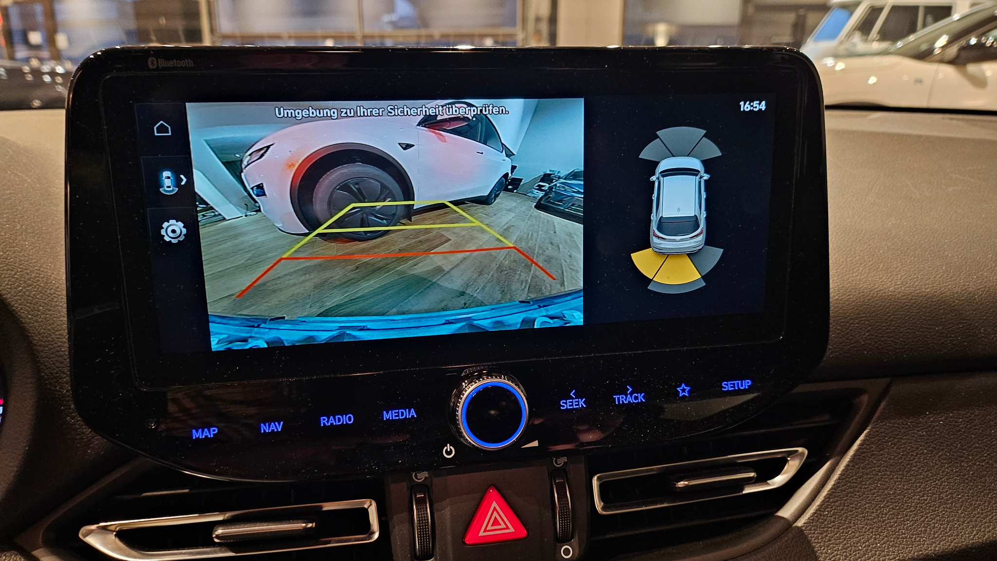 listing desktop thumbnail image 26